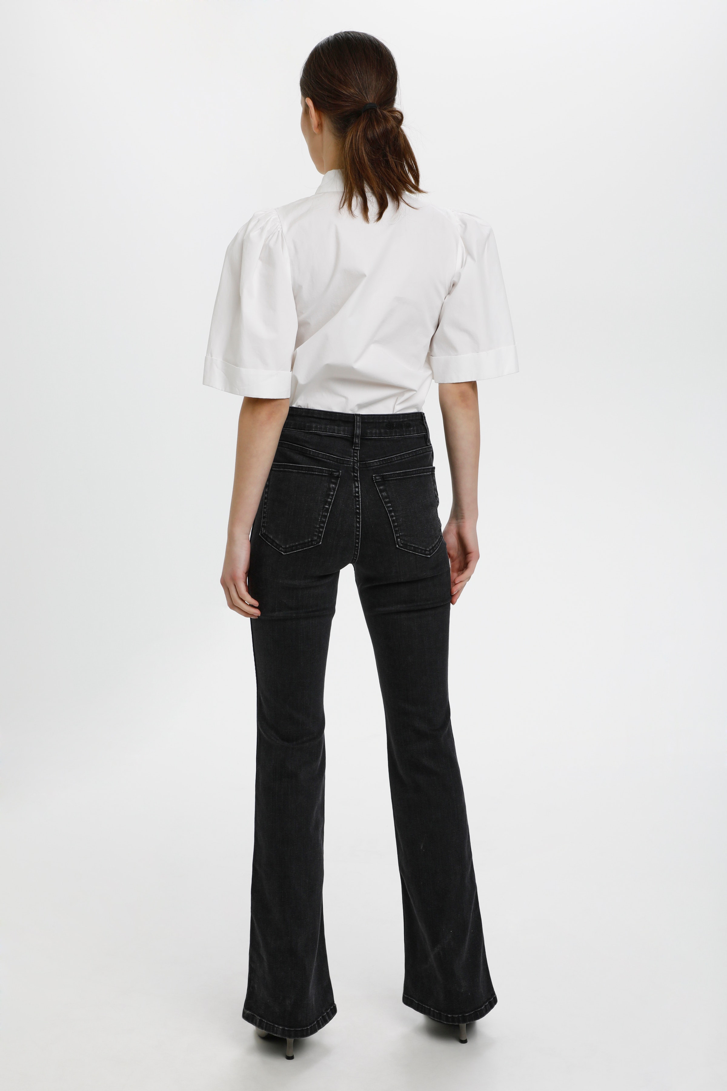 EmilindaGZ Jeans LOOKBOOK BACK 10904653-100913