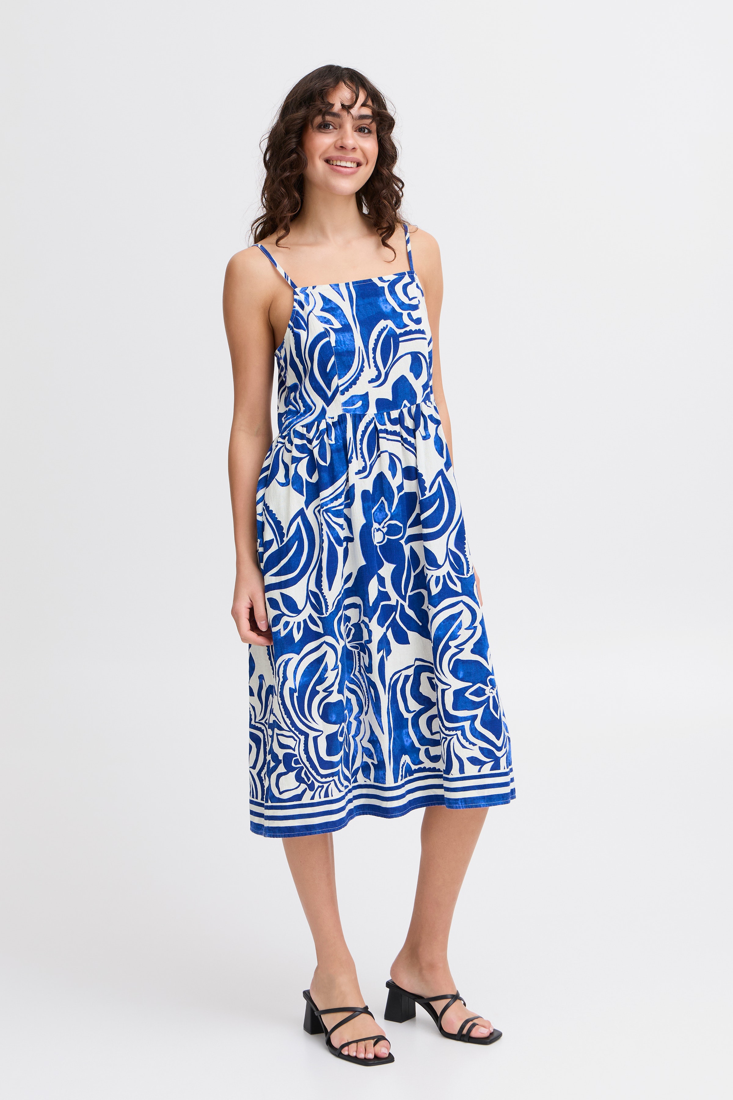 FRCORA Kjole LOOKBOOK FRONT 20615642-204674