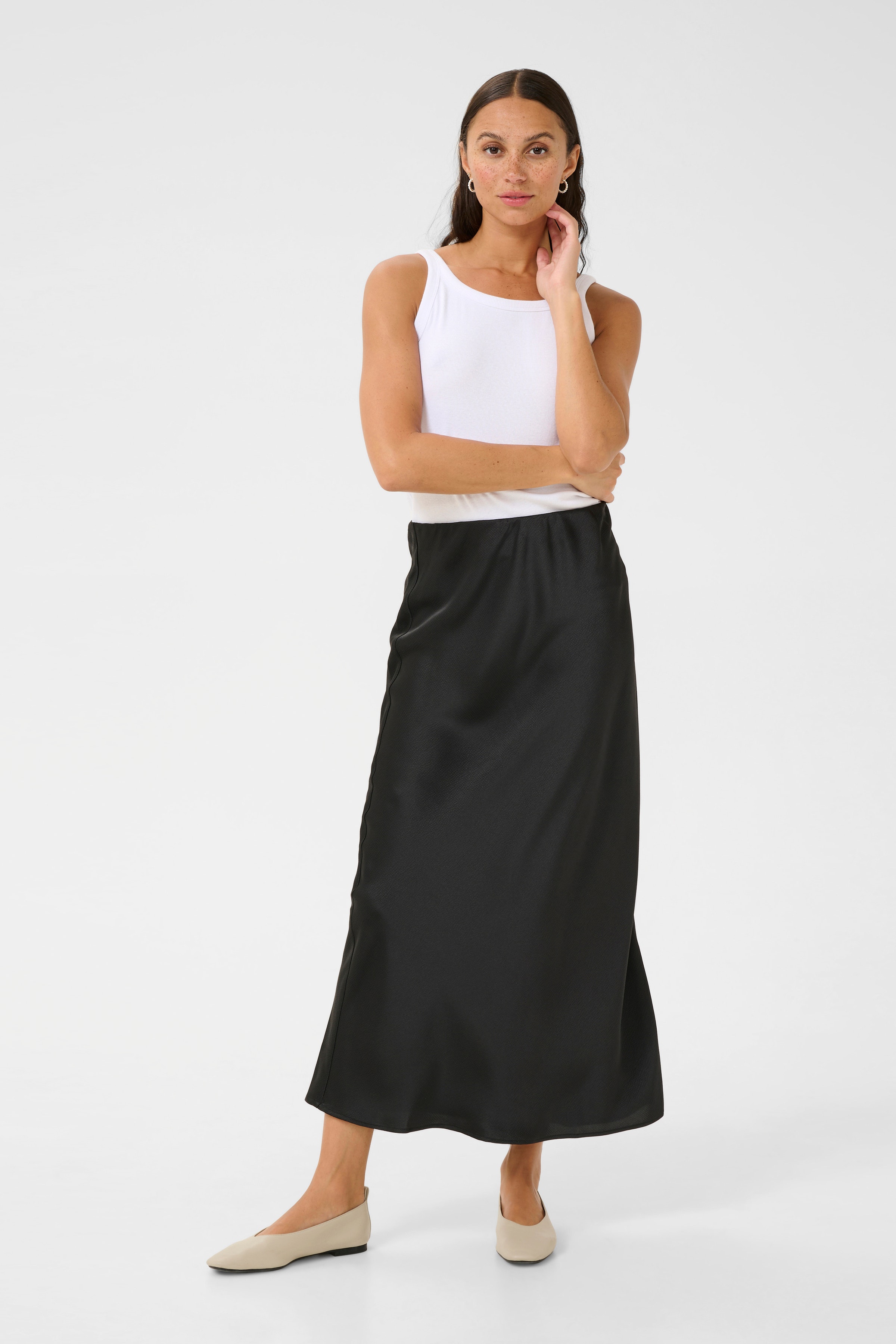 KAlotte Skirt LOOKBOOK FRONT 10508853-100121