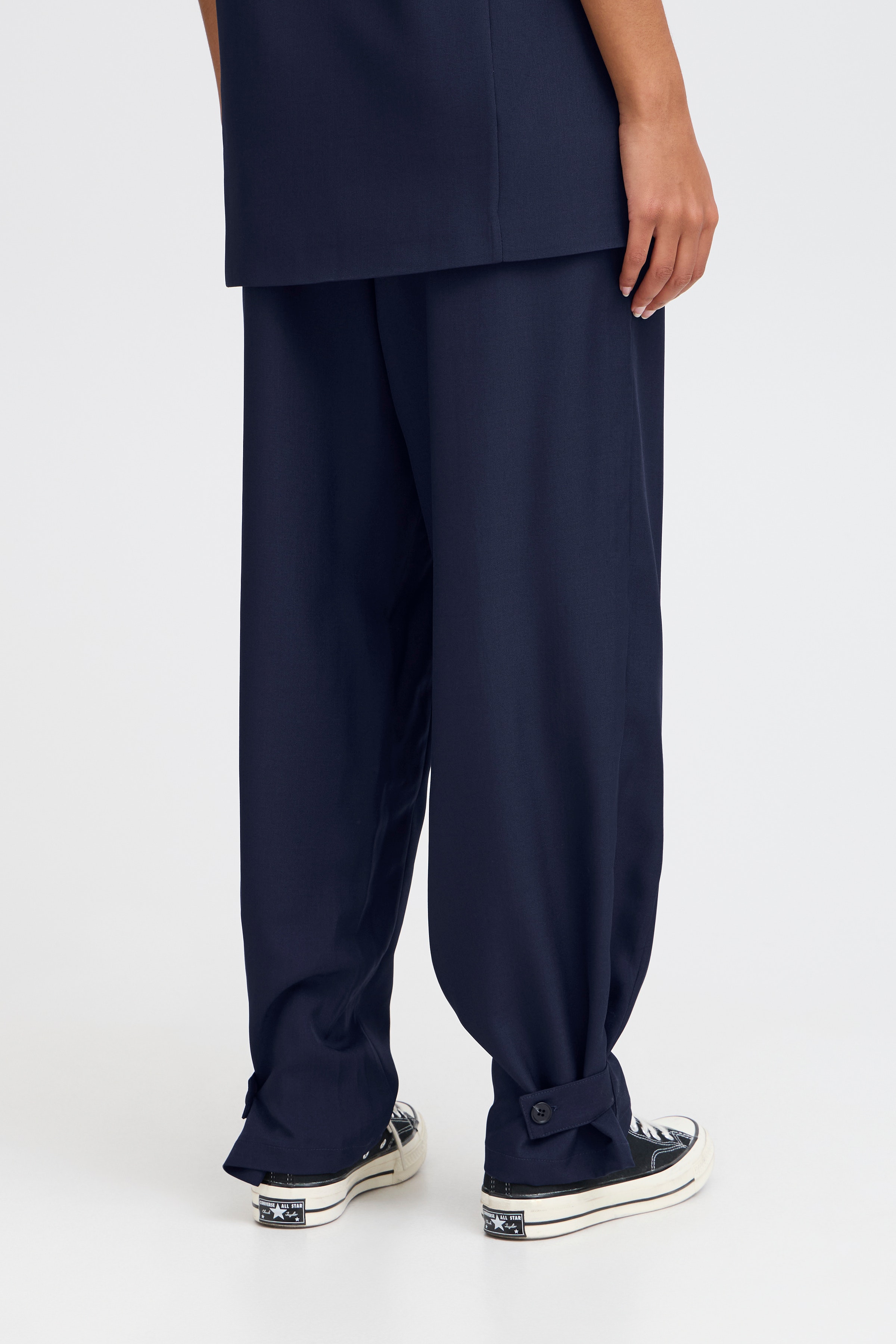 IXPETRA Trousers LOOKBOOK BACK 20123616-194010