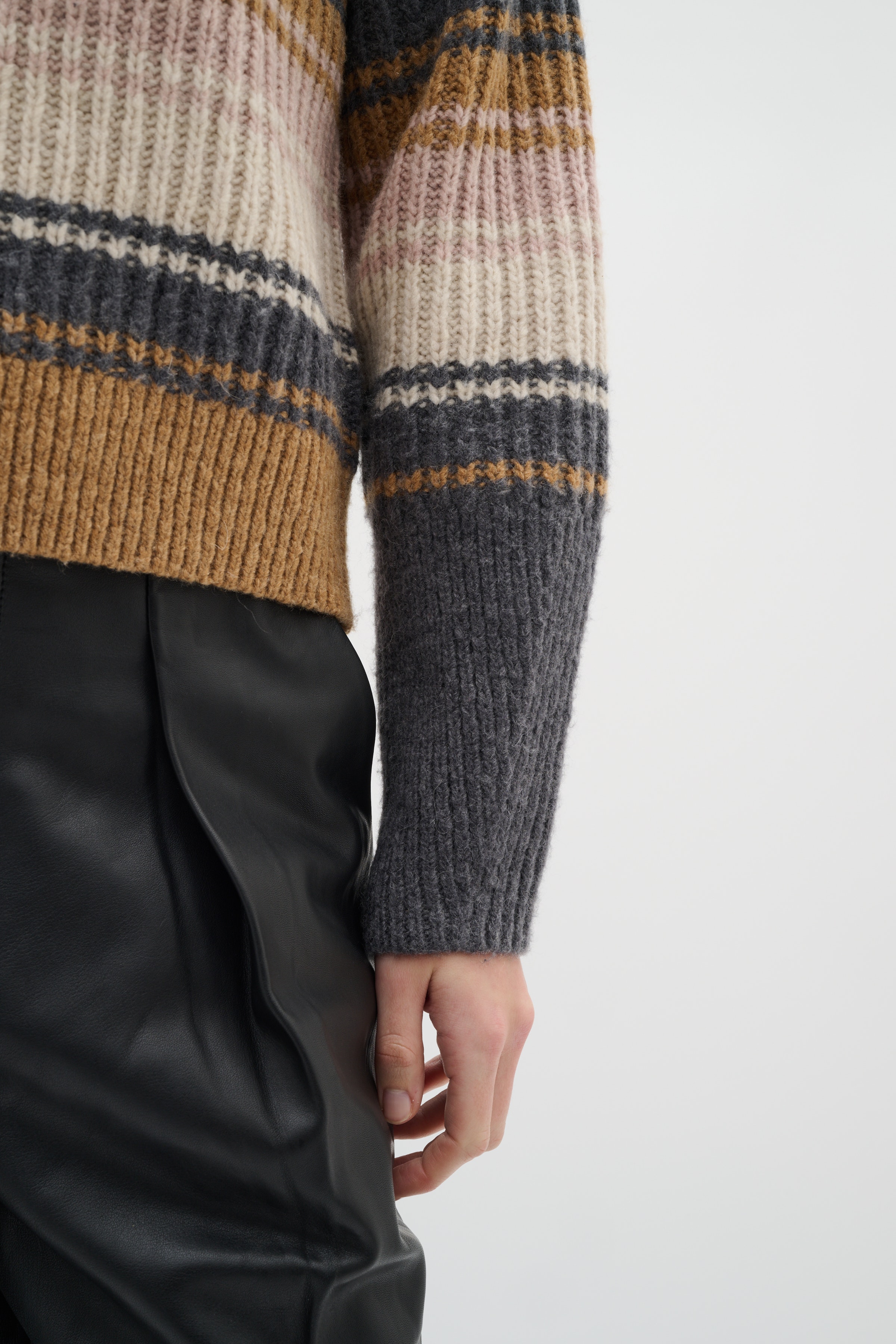 GarpIW Pullover LOOKBOOK DETAIL 30110940-303012