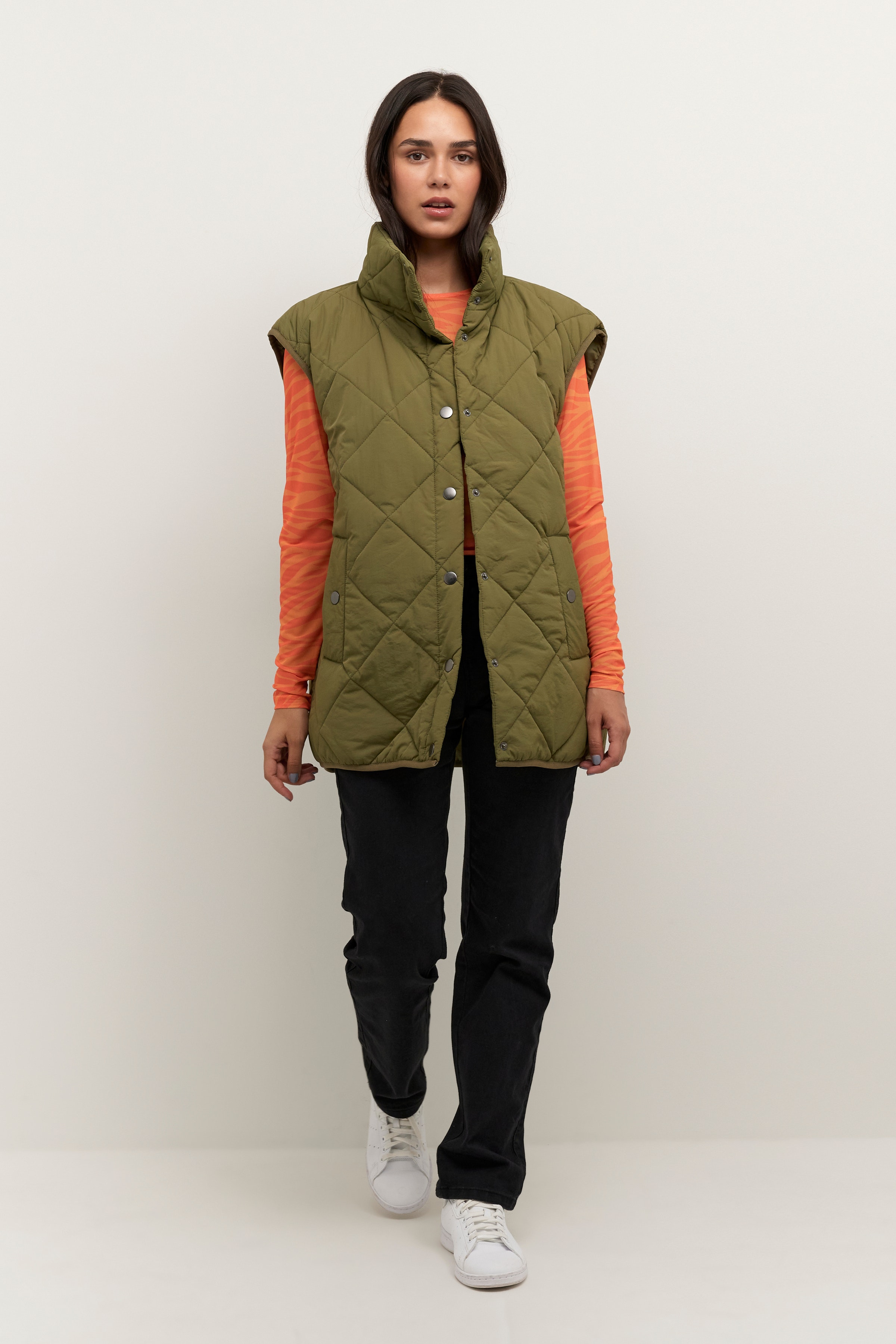 KAvia Weste LOOKBOOK FRONT 10552137-190511
