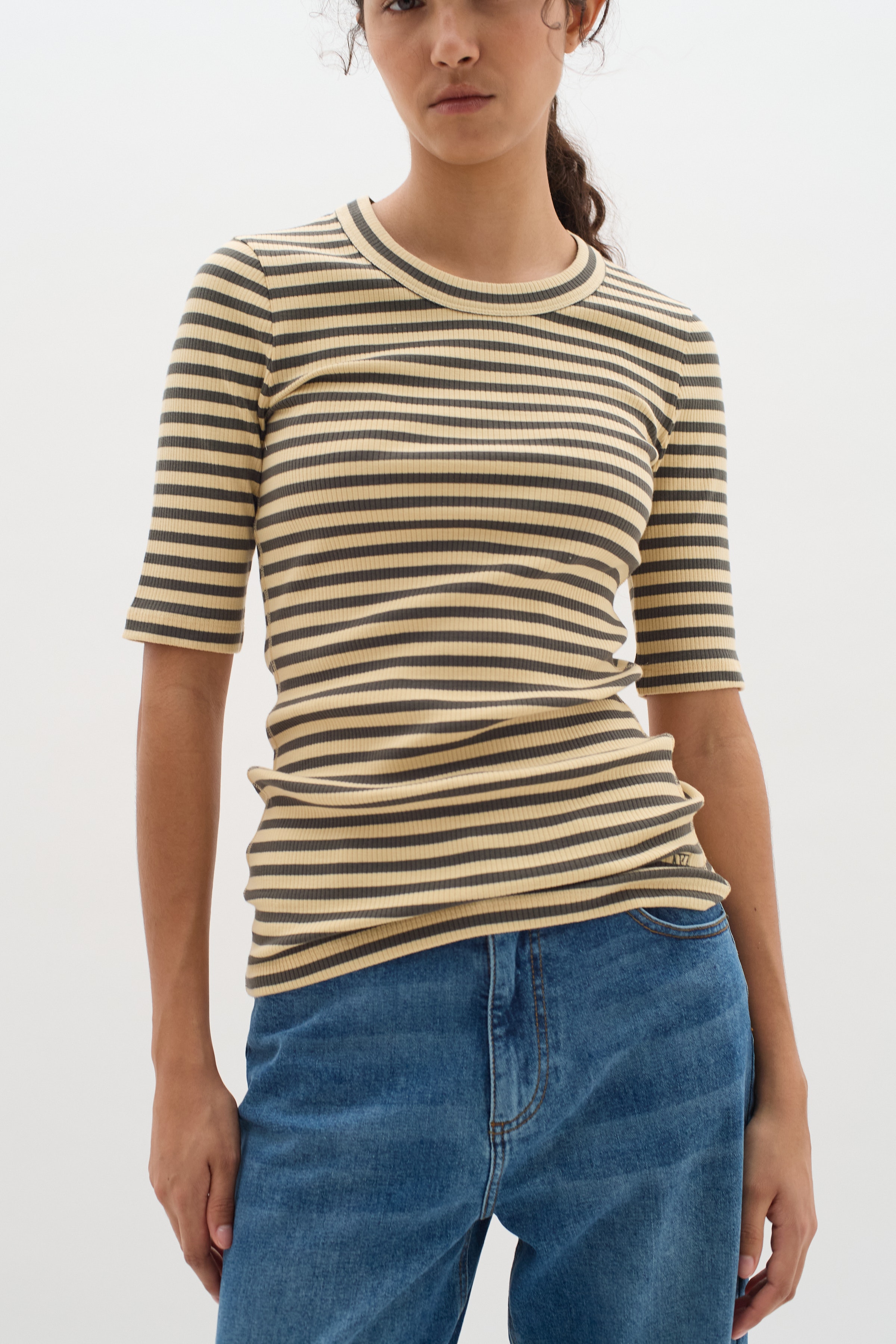 DagnaIW Striped T-shirt LOOKBOOK DETAIL 30107269-303054