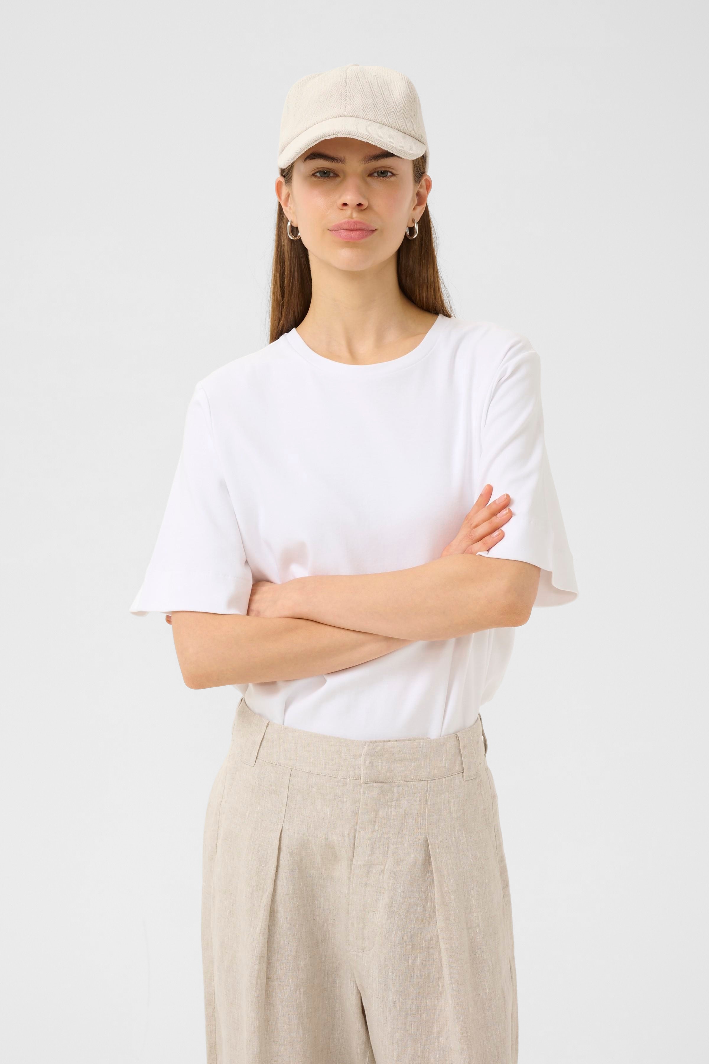 AileyIW Pet LOOKBOOK FRONT 30110711-110701