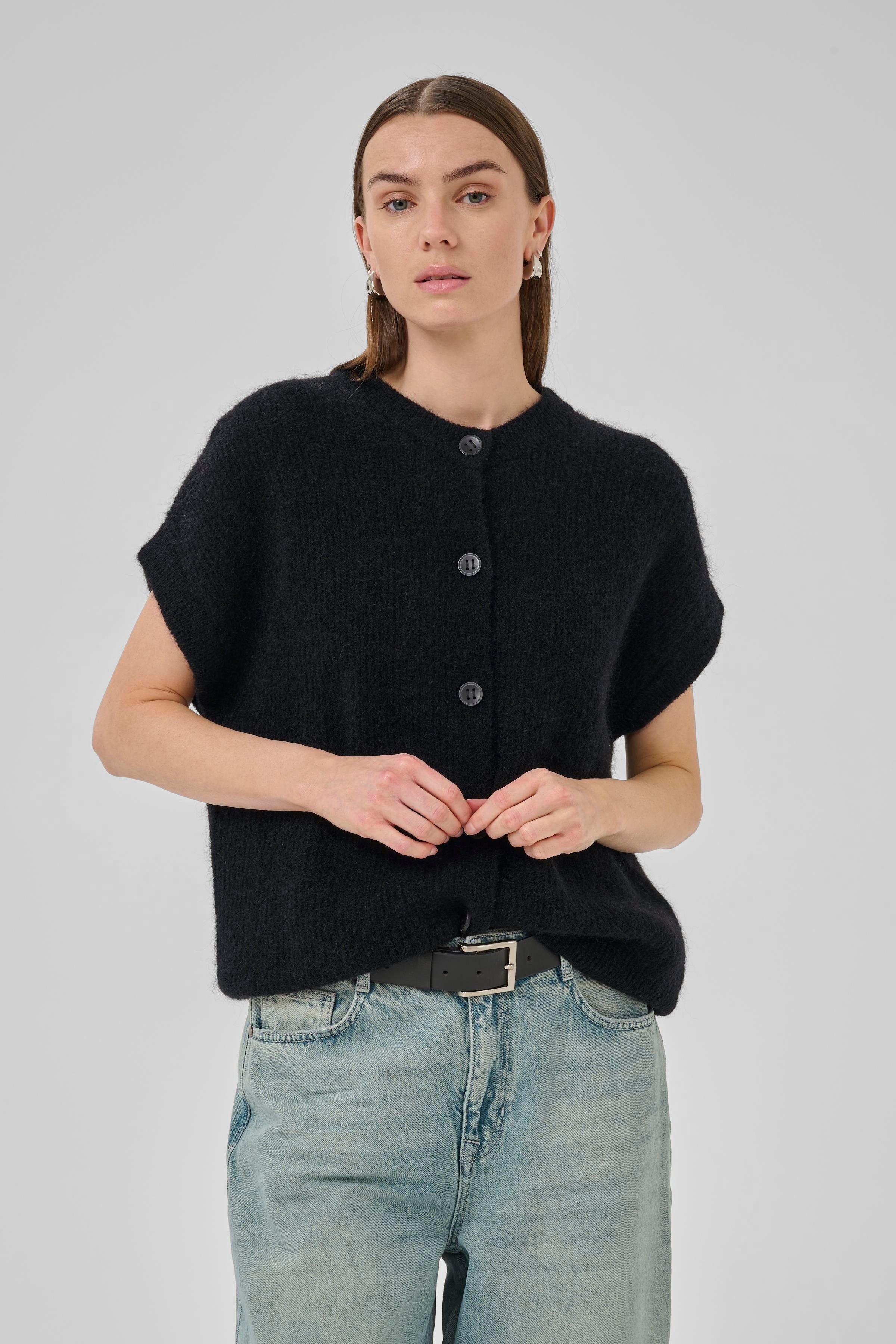 SivaMW Vest LOOKBOOK FRONT 10705314-100031
