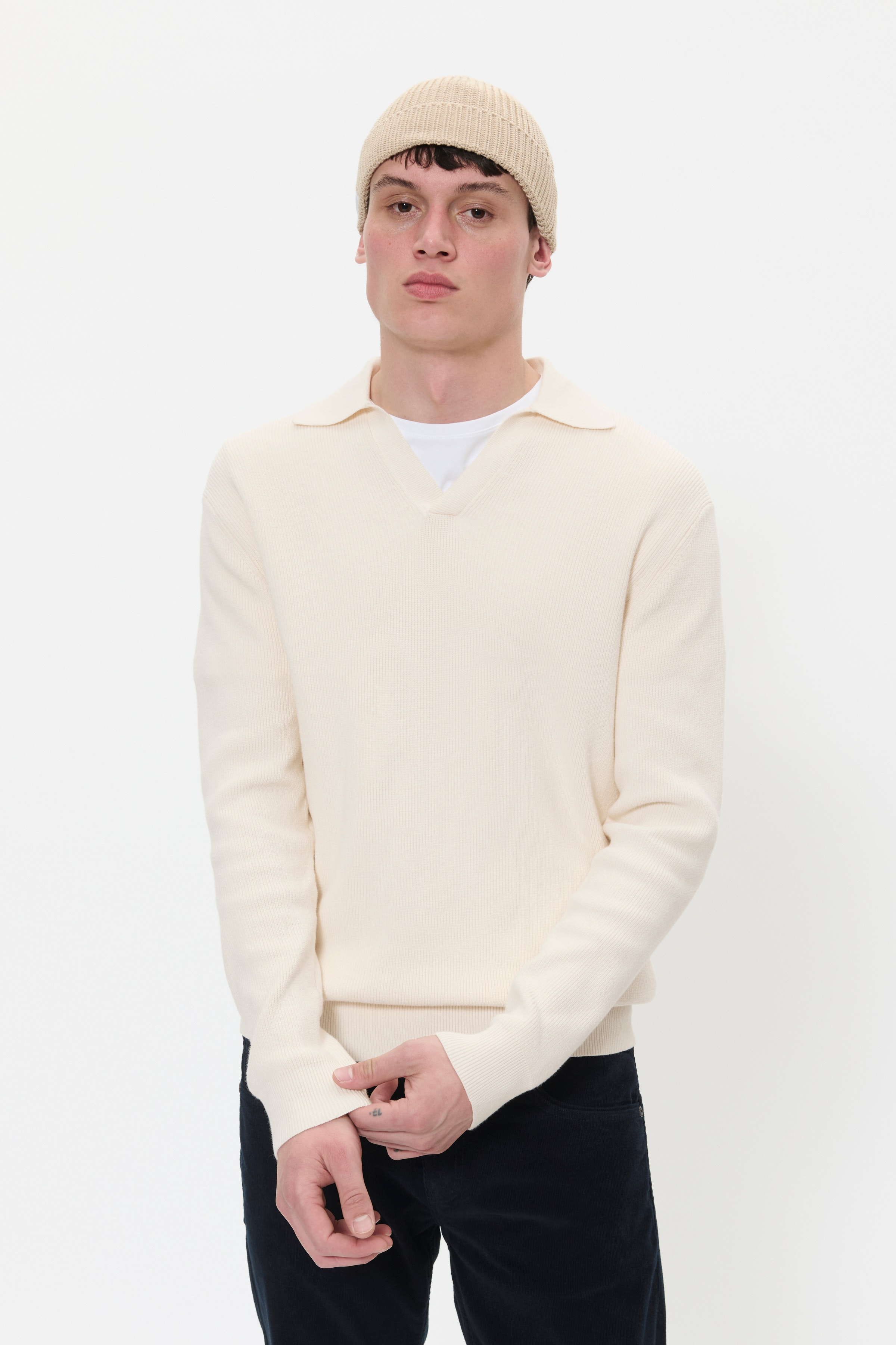 MAkollo Pullover LOOKBOOK FRONT 30208618-110104