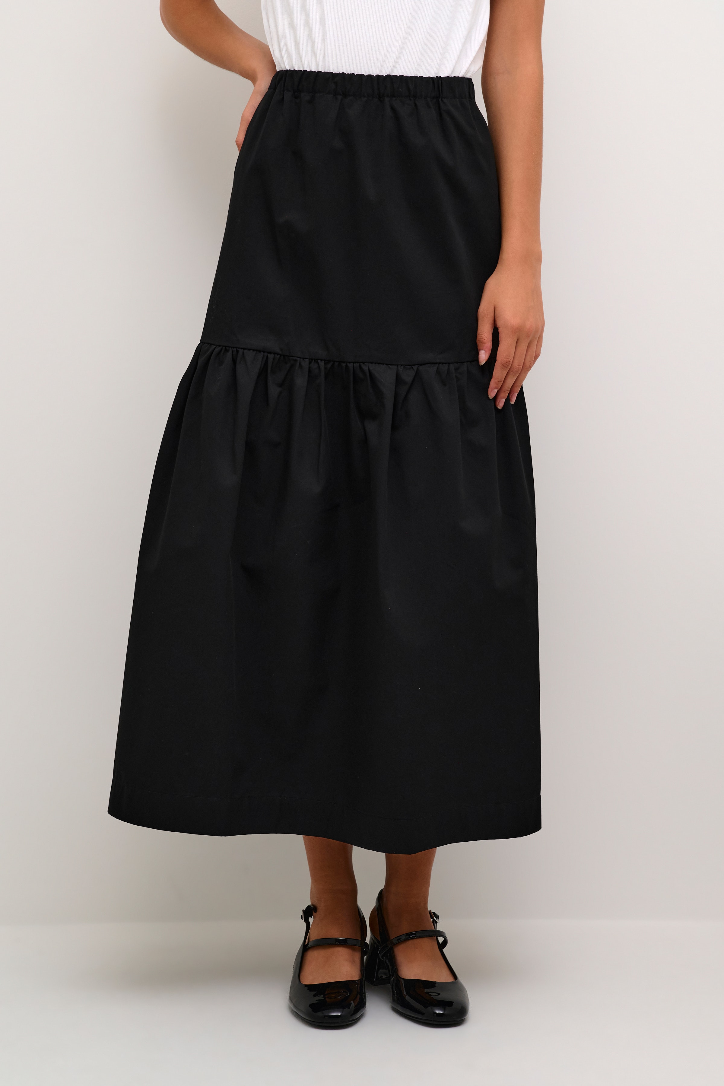 OdaKB Skirt LOOKBOOK FRONT 10104931-194008