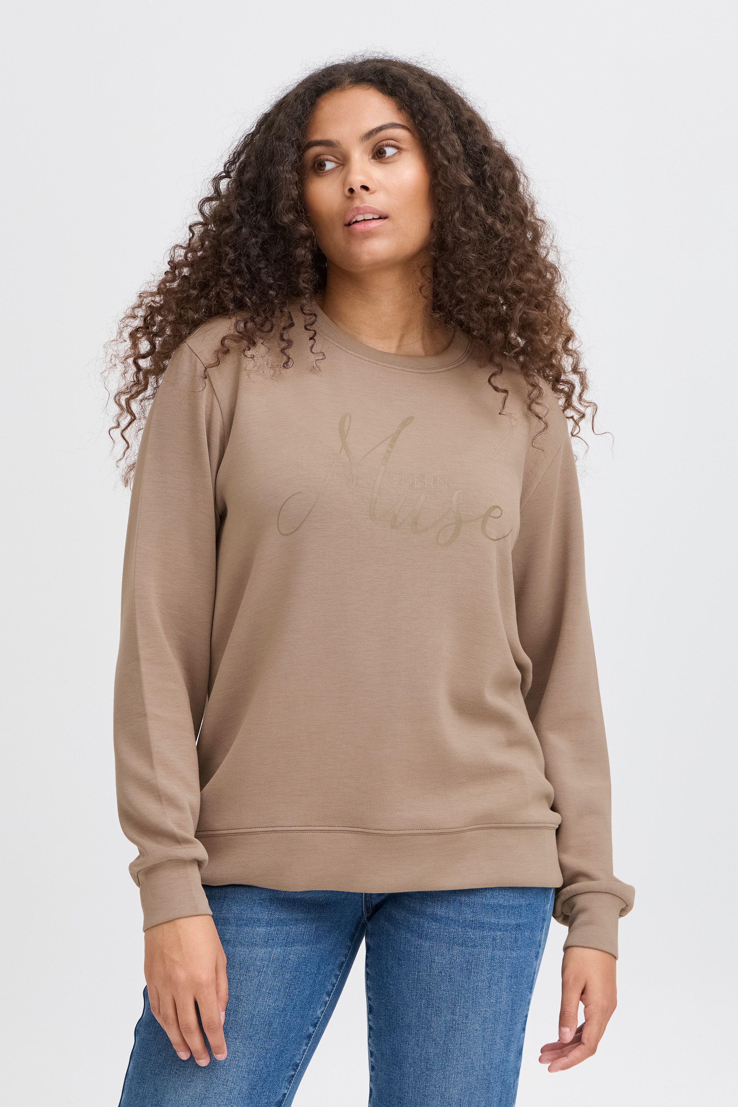 FRAURORA Sweatshirt LOOKBOOK FRONT 20615557-181110