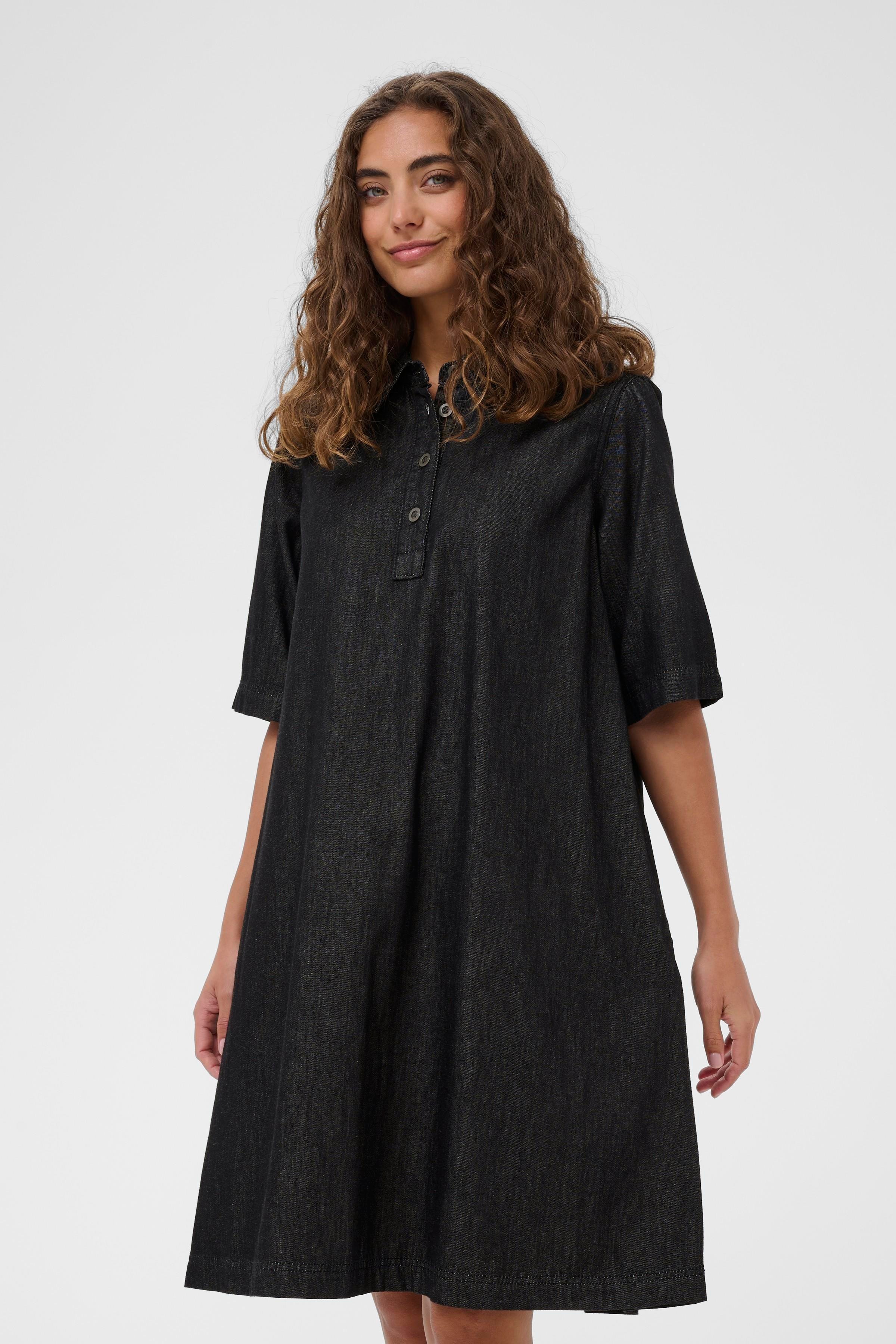 CUwinnie Jeansklänning LOOKBOOK FRONT 50111467-500064