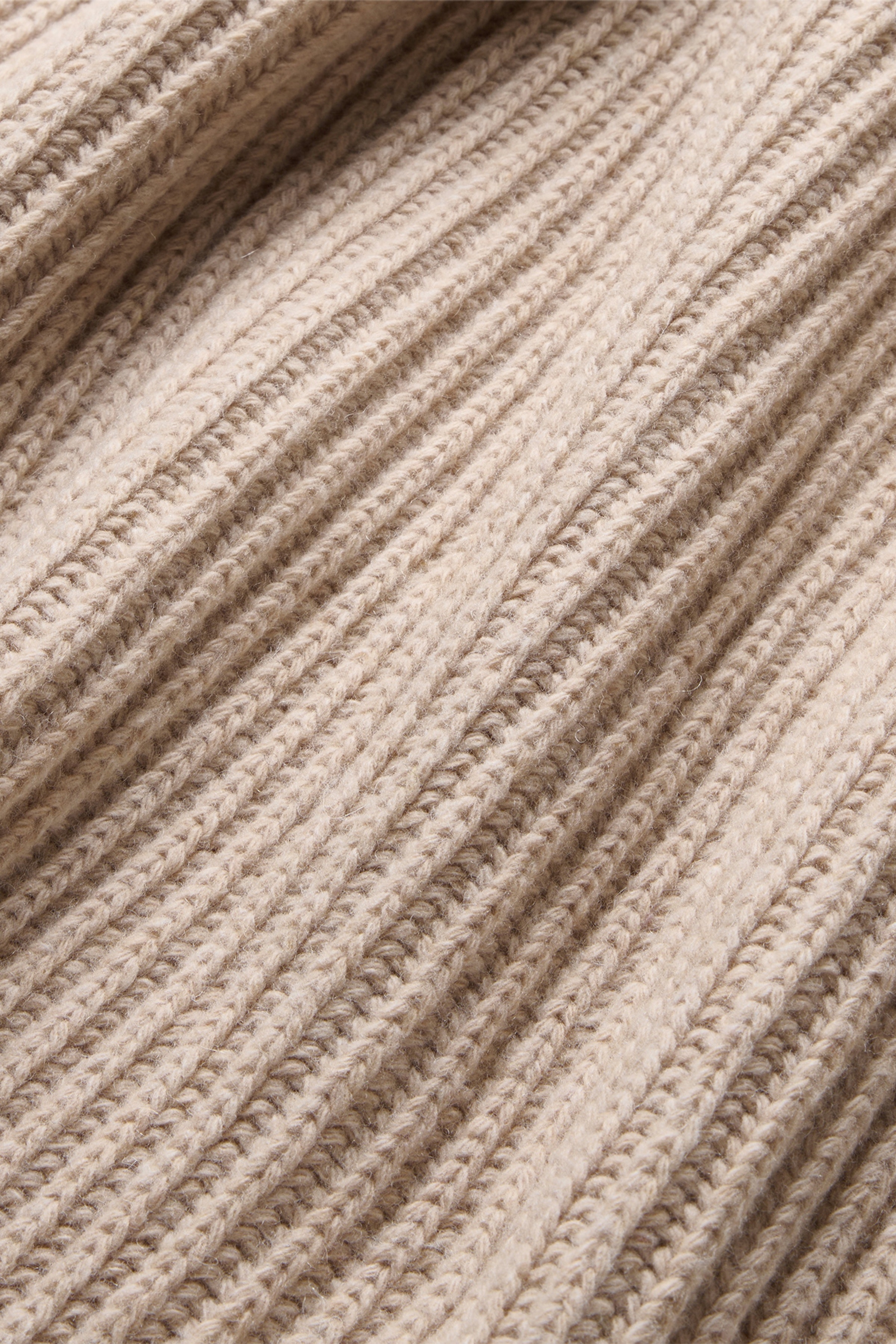 AMBER BEANIE PACK DETAIL 30600716-BE401