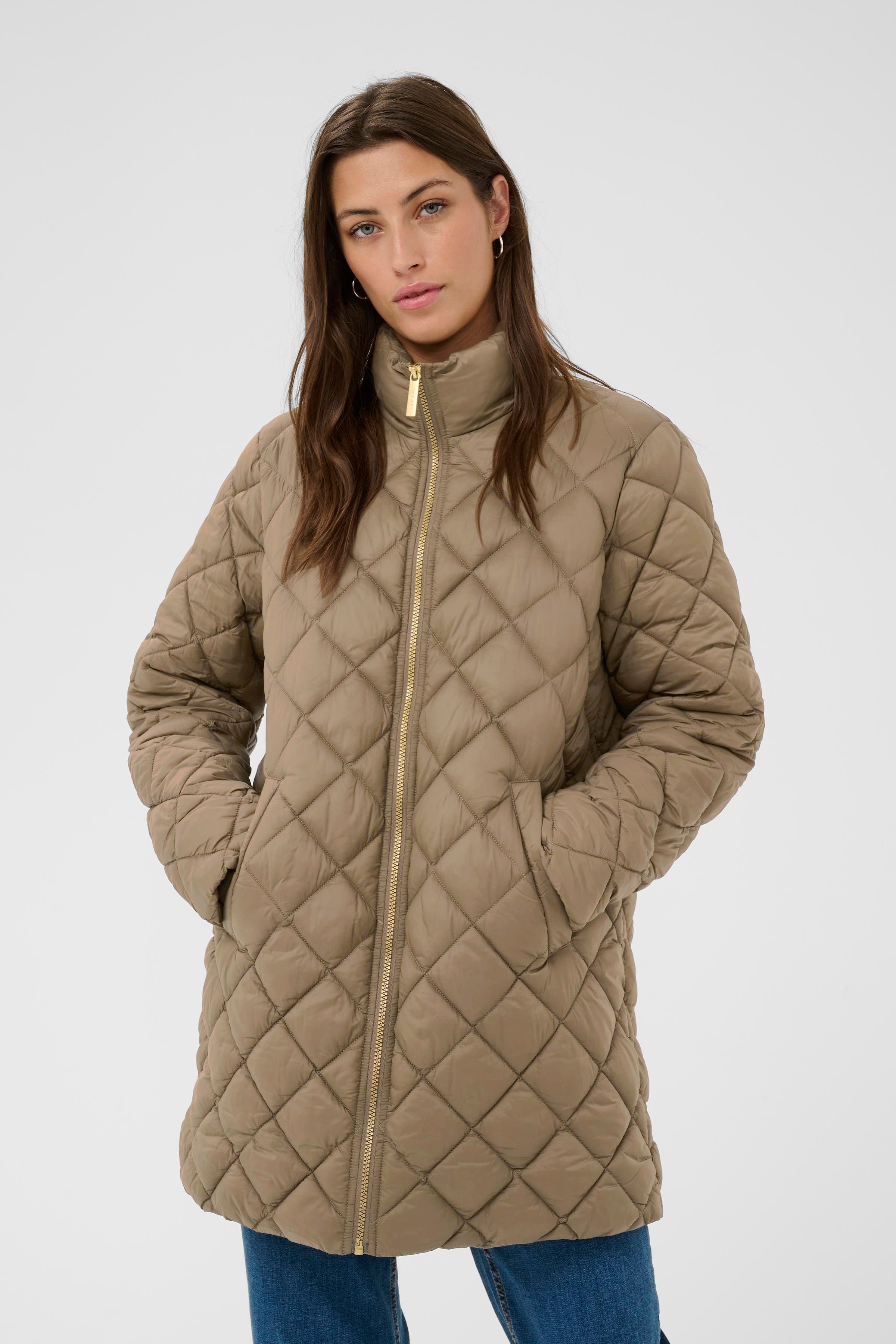 OlilanPW Outerwear LOOKBOOK BACK 30310244-181015