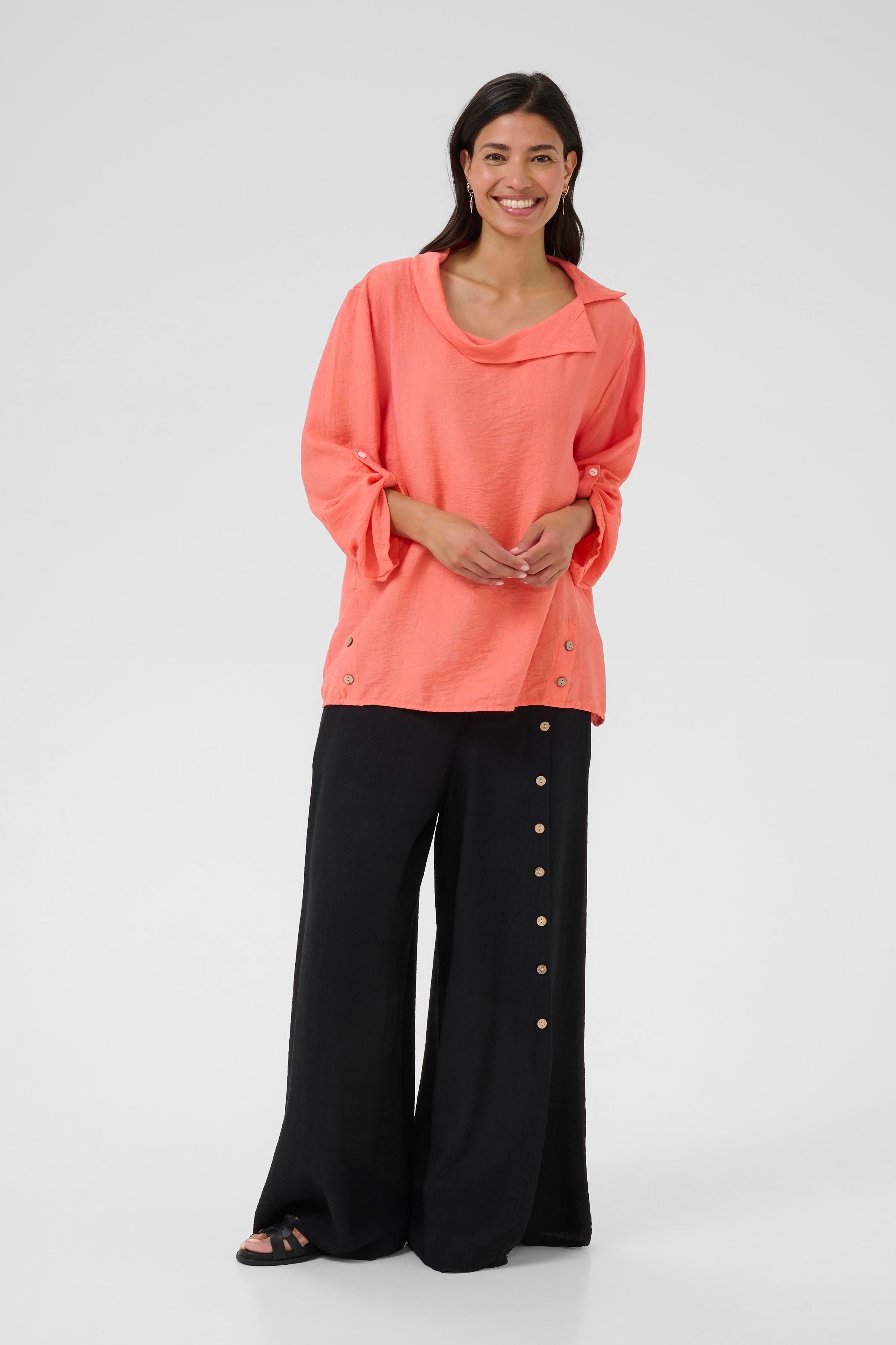 BPkiana Bluse LOOKBOOK FRONT 40103551-400772