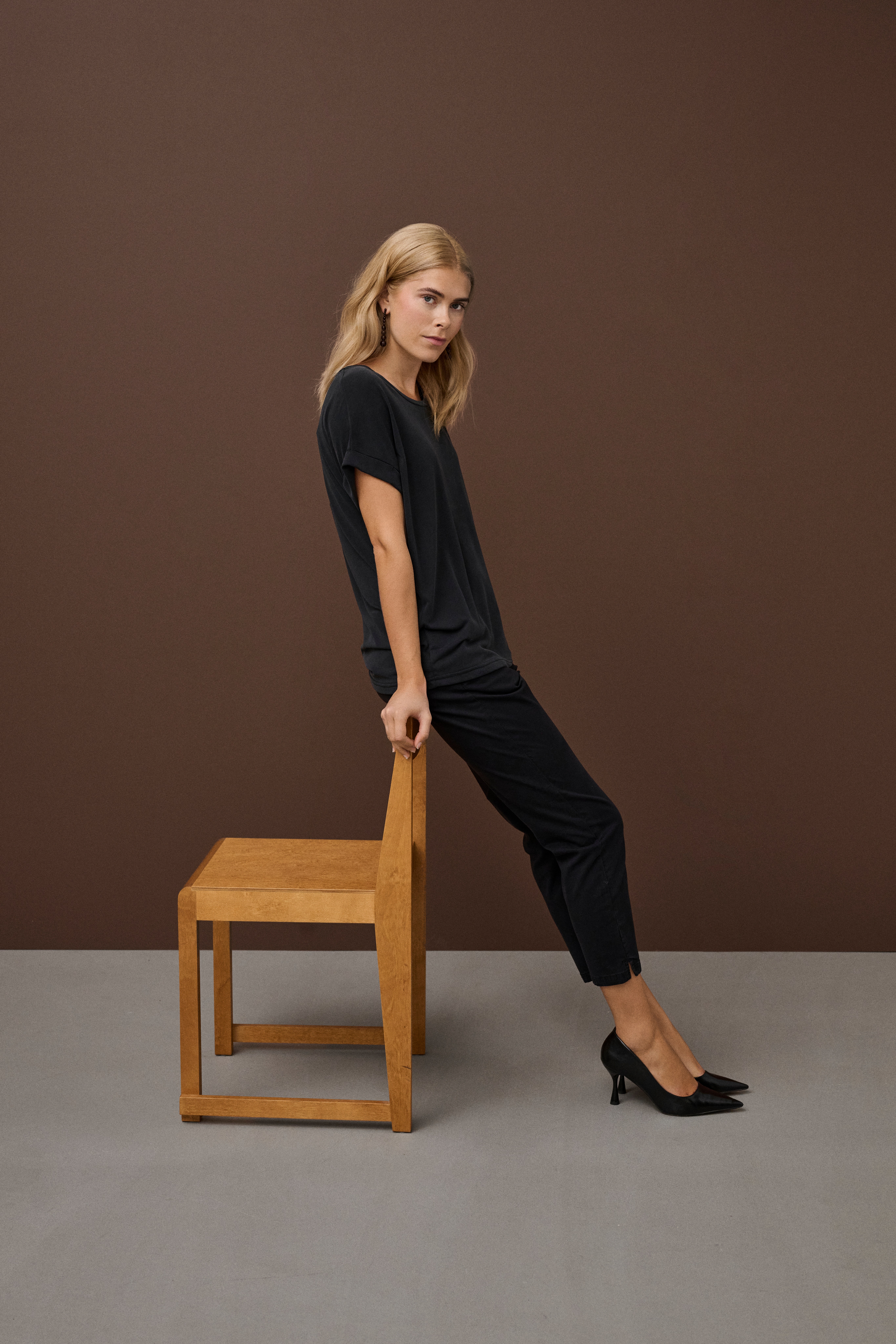 Kajsa T-shirt LOCATION NONE 50103468-5100199