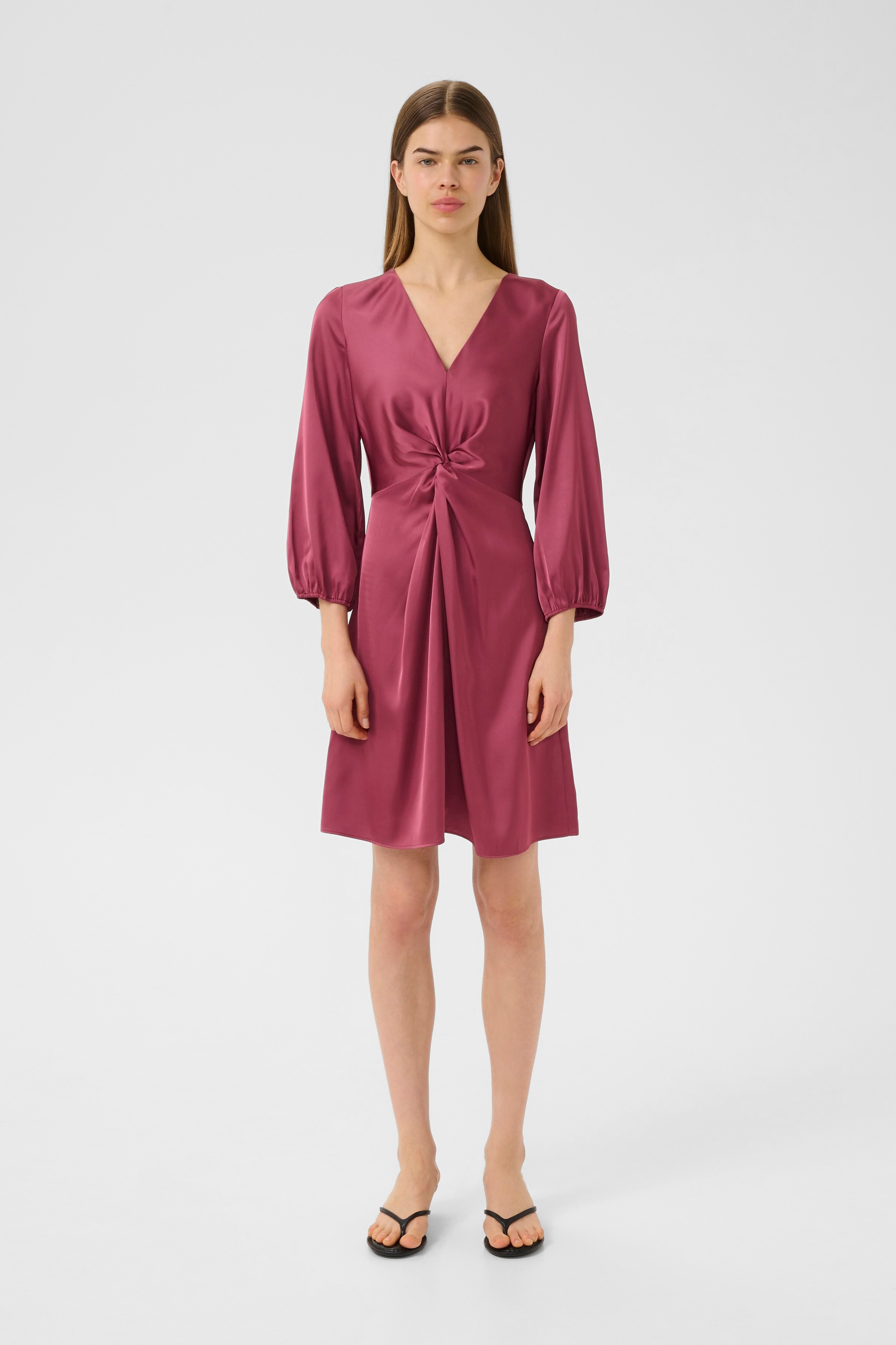 DaforaIW Kjole LOOKBOOK FRONT 30110834-181426