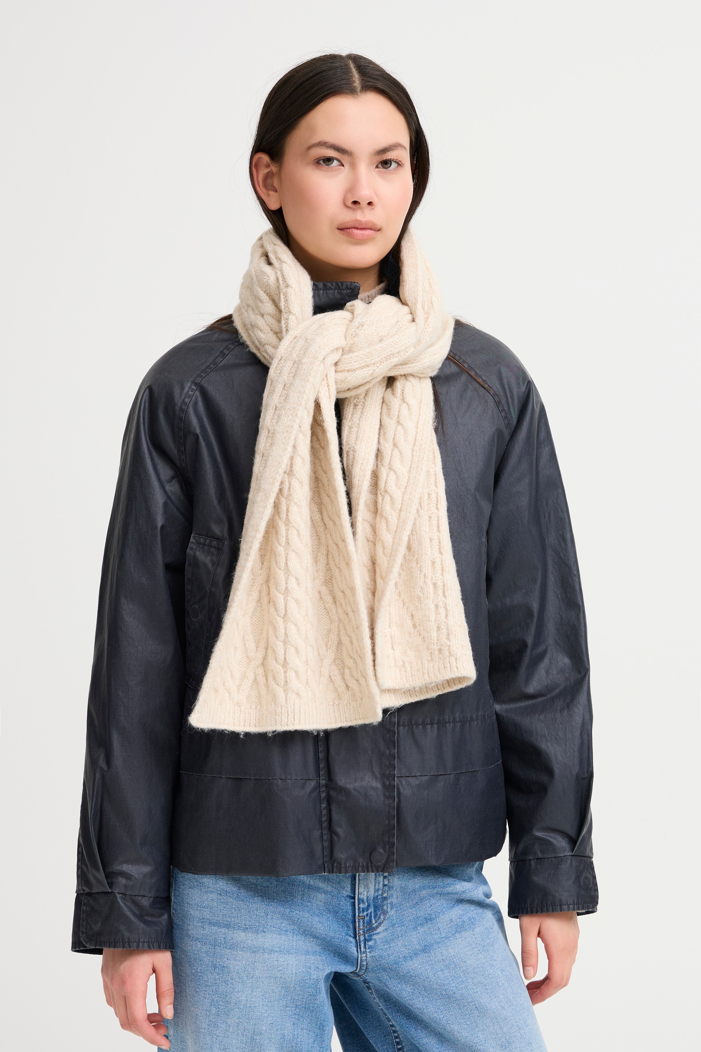 IALUCY Scarf LOOKBOOK DETAIL 20124378-1304011