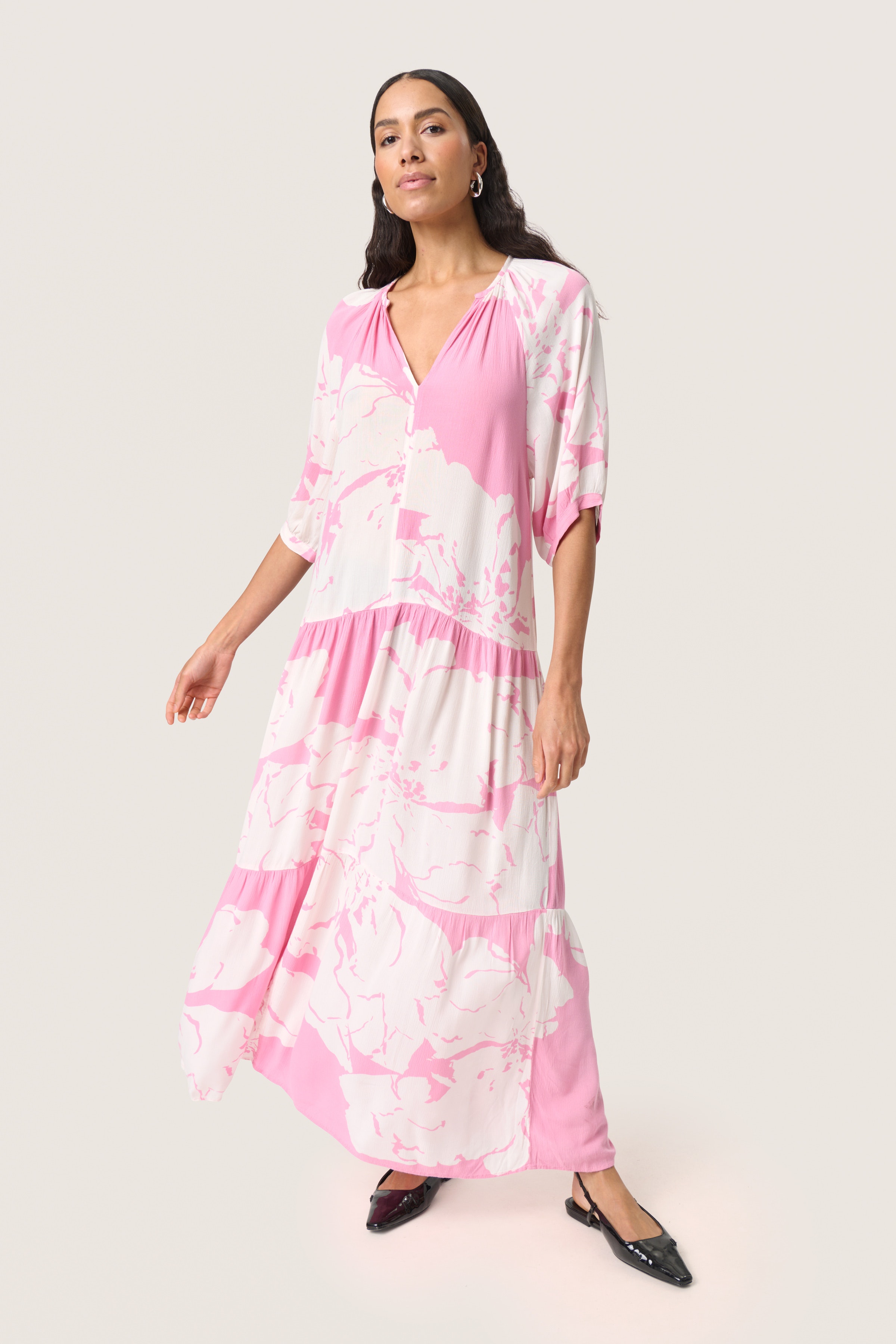 SLZaya Dress LOOKBOOK FRONT 30405981-303722