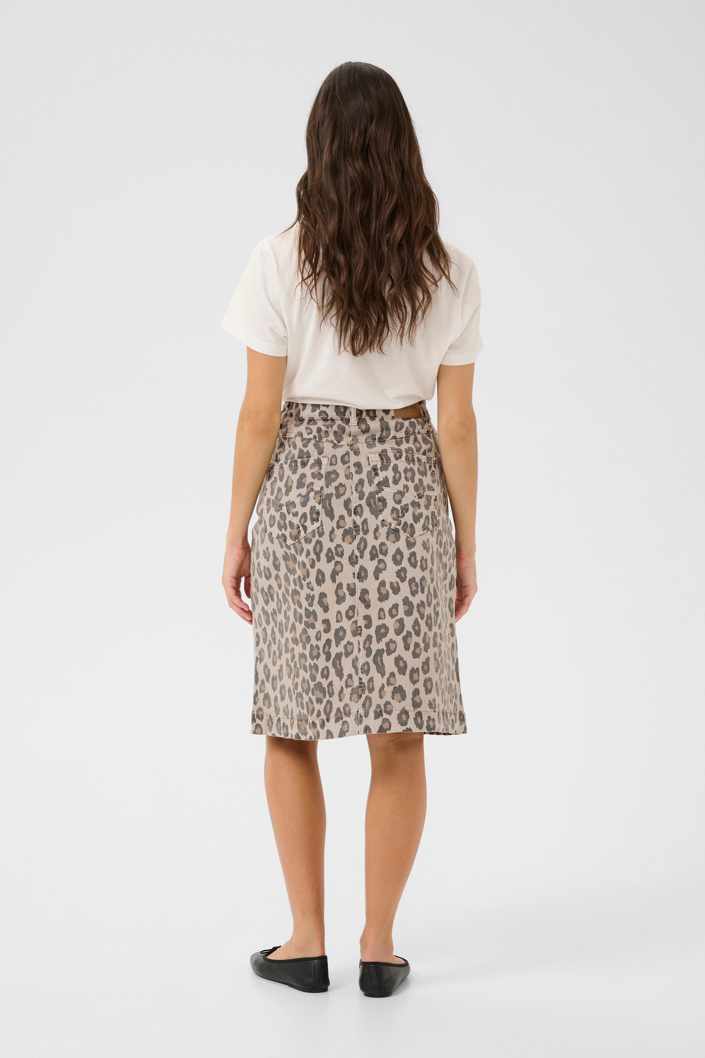 CRLeona Rok LOOKBOOK BACK 10613940-106929