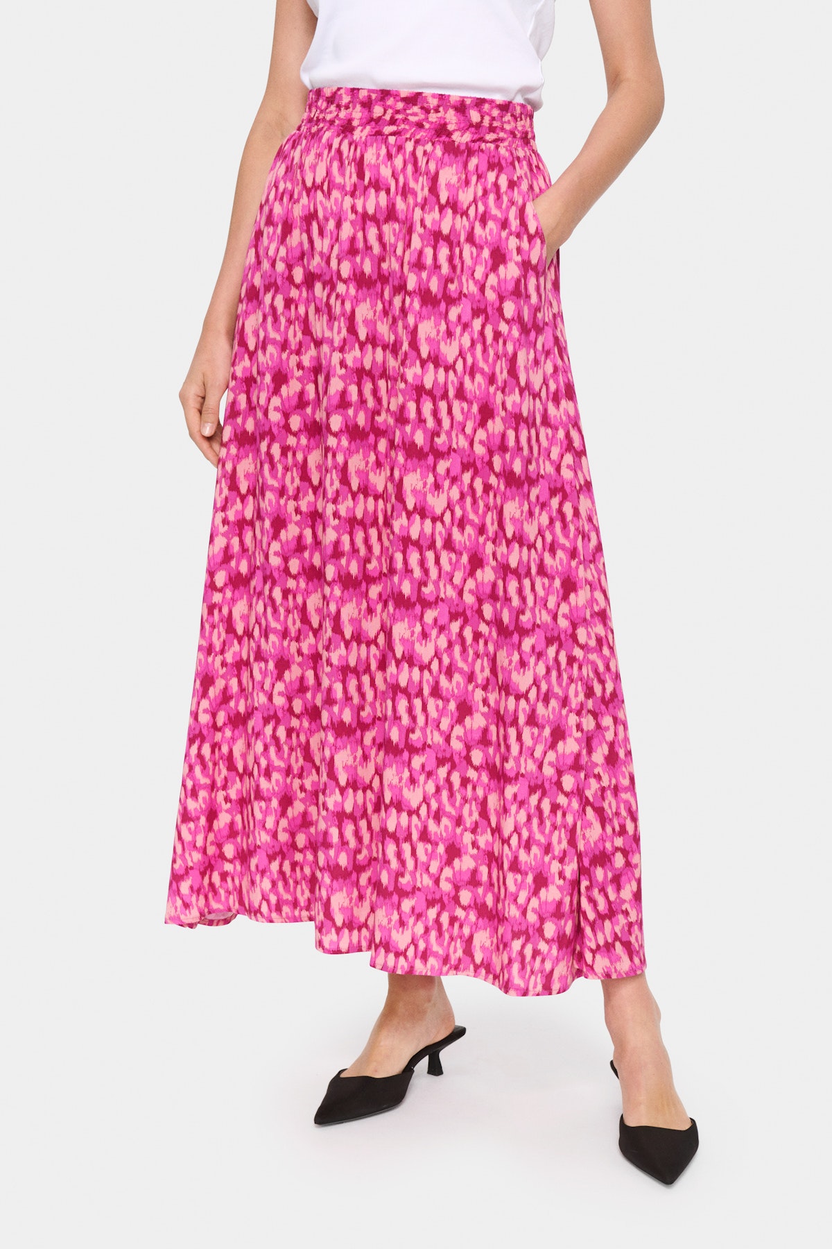 【GLOWNY】24FALL★ THE LEO SKIRT (XS,S,M,L) GLOWNY】24FALL☆ THE LEO SKIRT (XS，S，M，L)