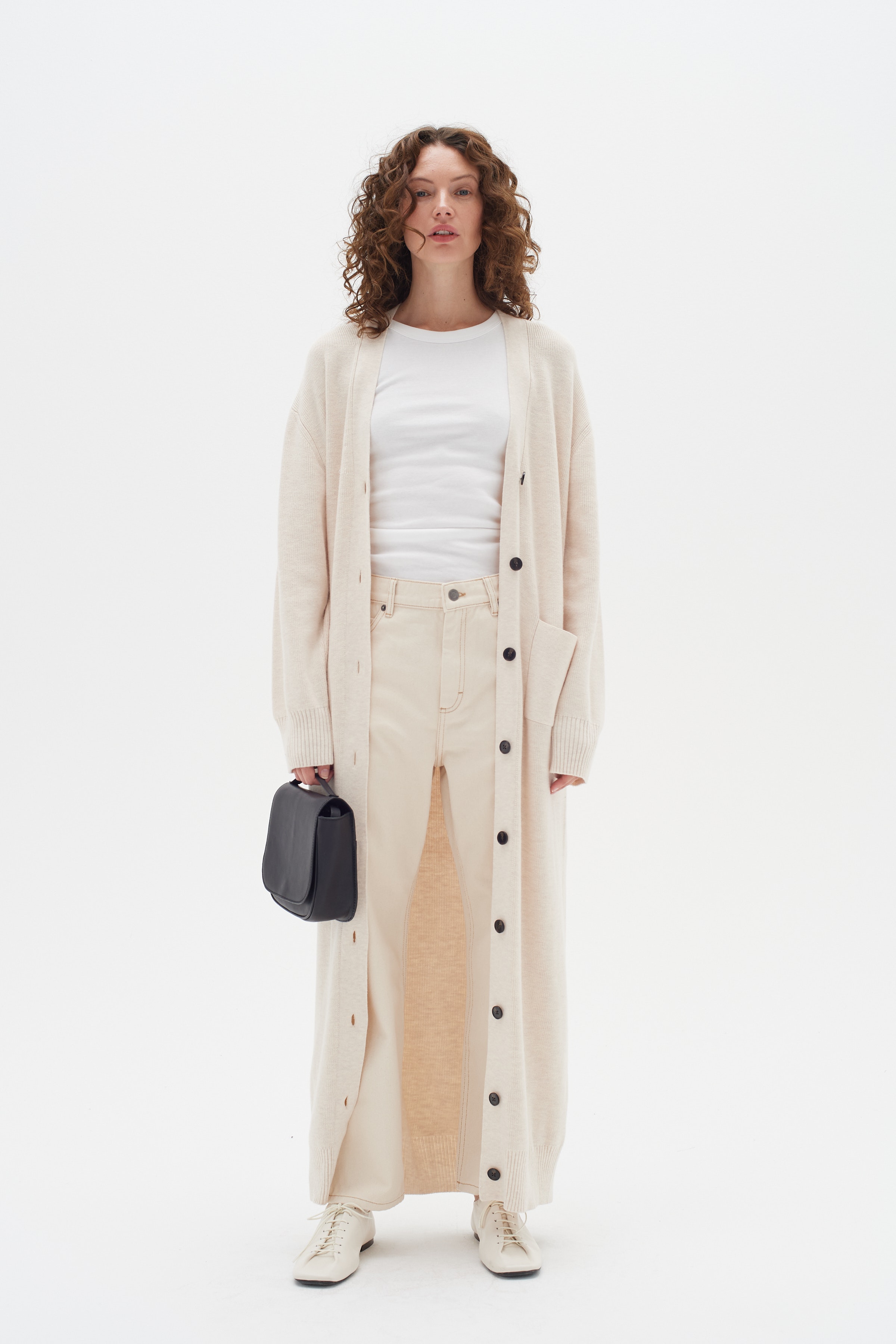 RafeeIW Cardigan LOOKBOOK FRONT 30108621-1304001