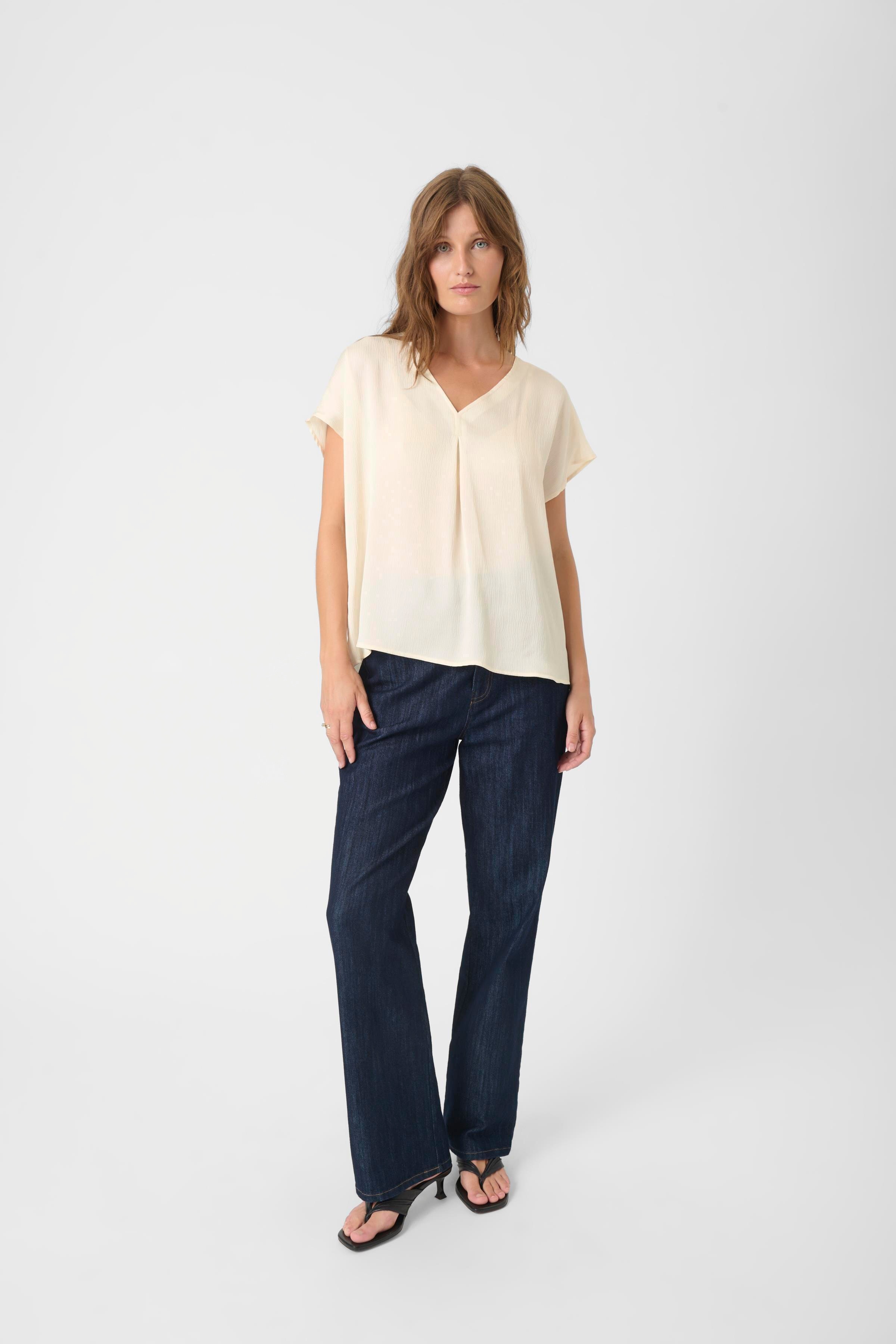 SLIoana Blouse LOOKBOOK FRONT 30407198-110701
