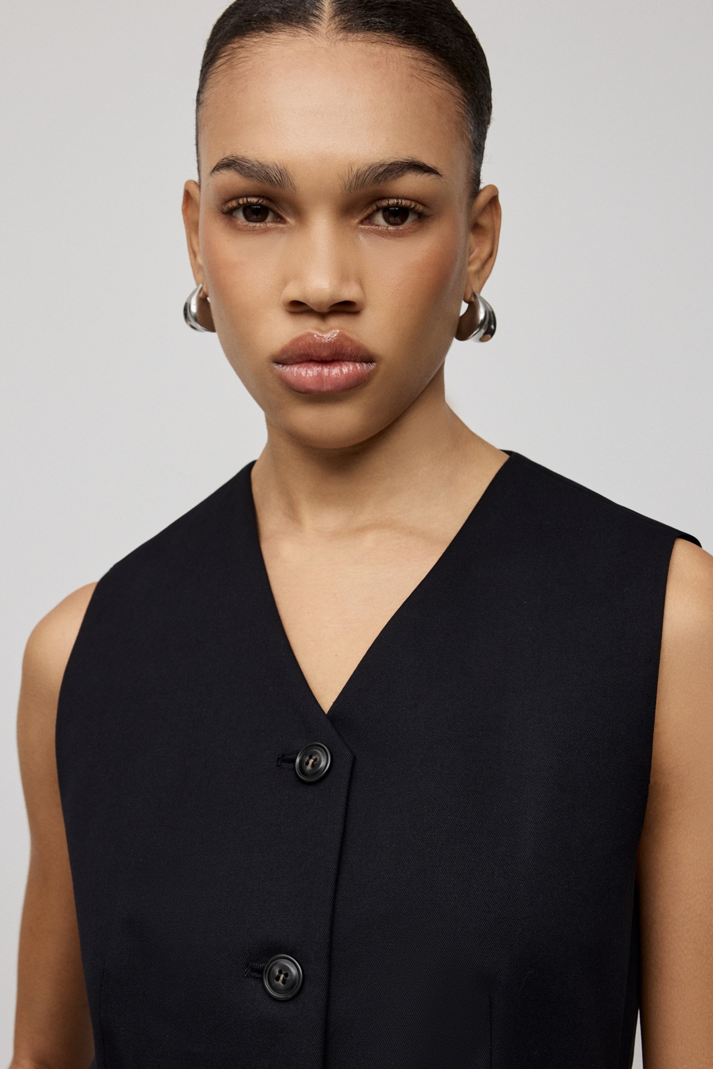 Juniper Vest LOOKBOOK DETAIL 30600697-BL900