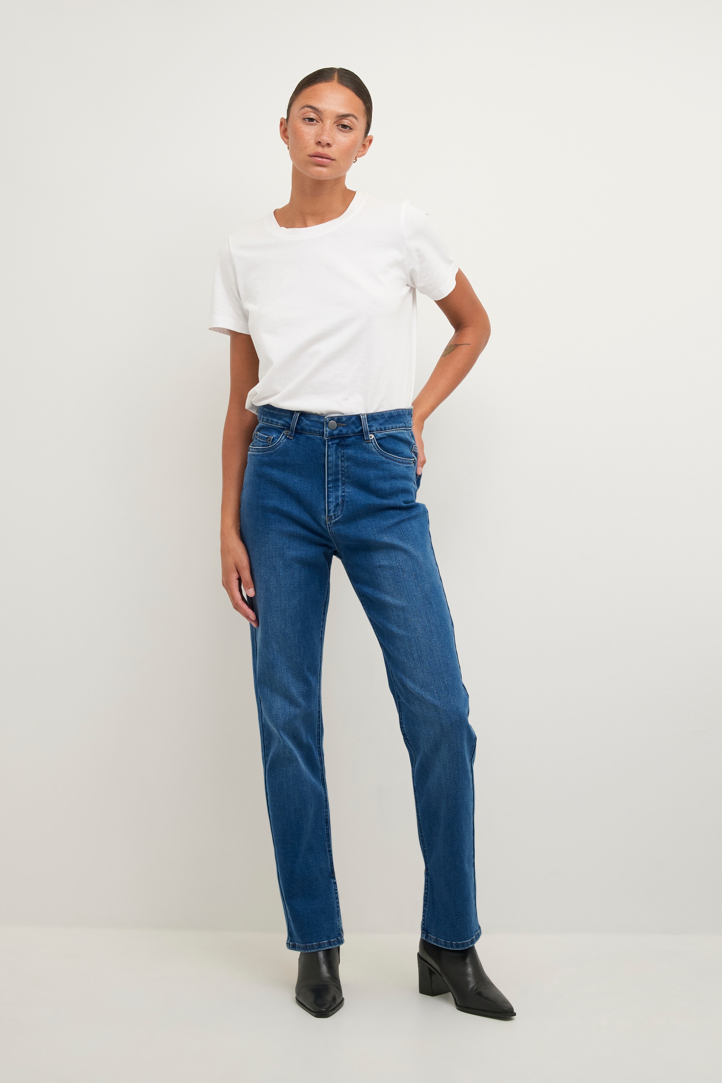 KAjessie Jeans LOOKBOOK FRONT 10507097-102272