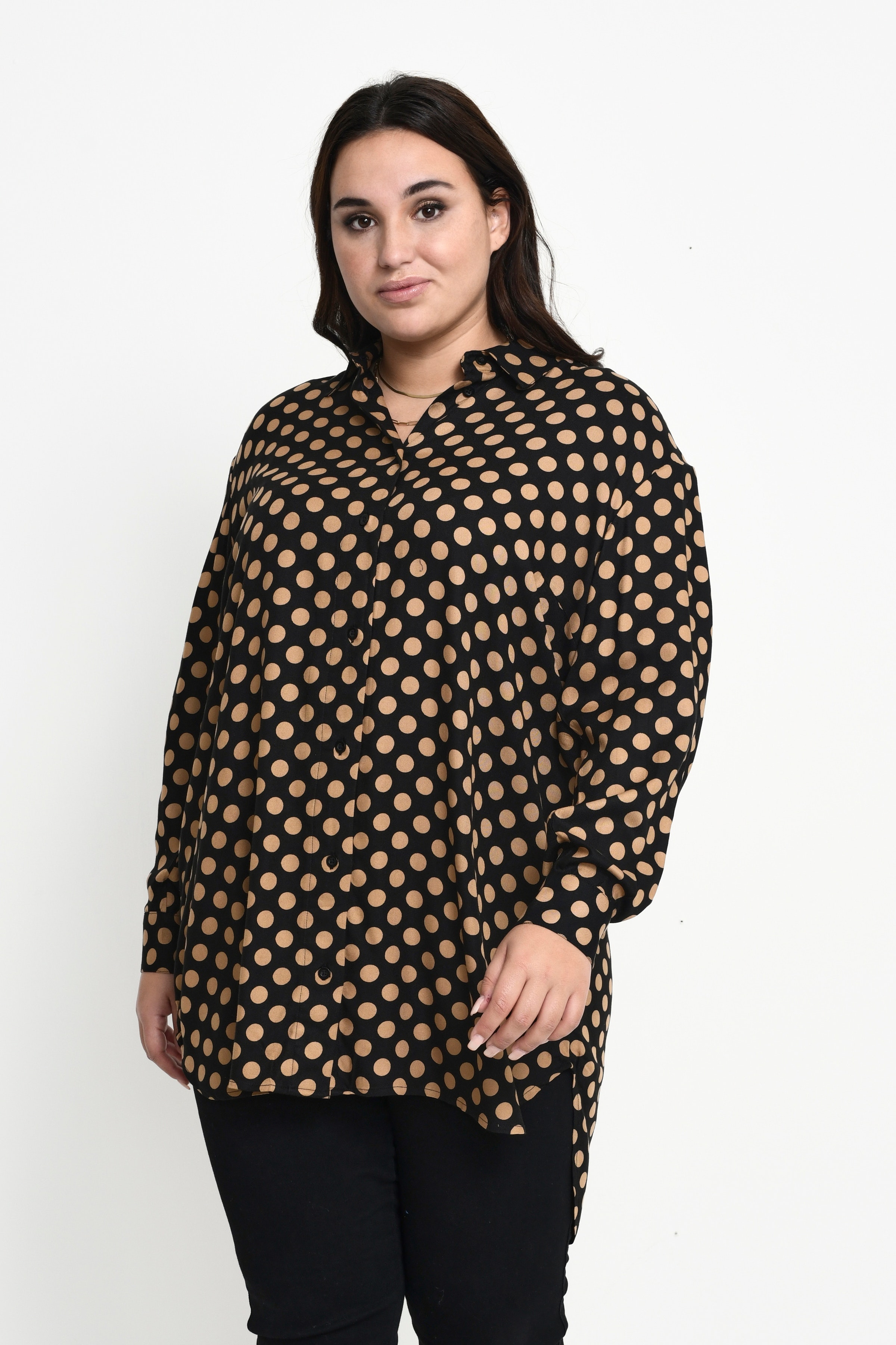 KCdotta Long sleeved shirt LOOKBOOK FRONT 10581040-103295
