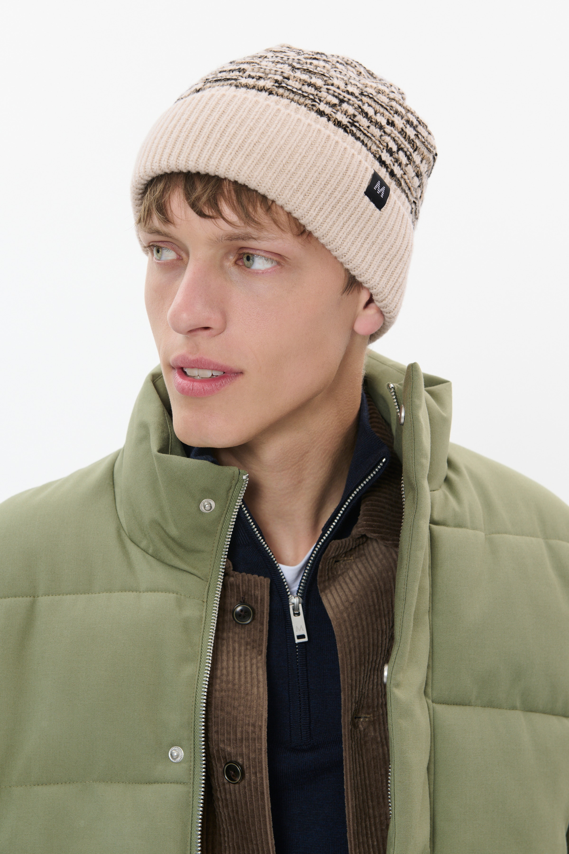 MAdrawf Mütze LOOKBOOK DETAIL 30208611-171320