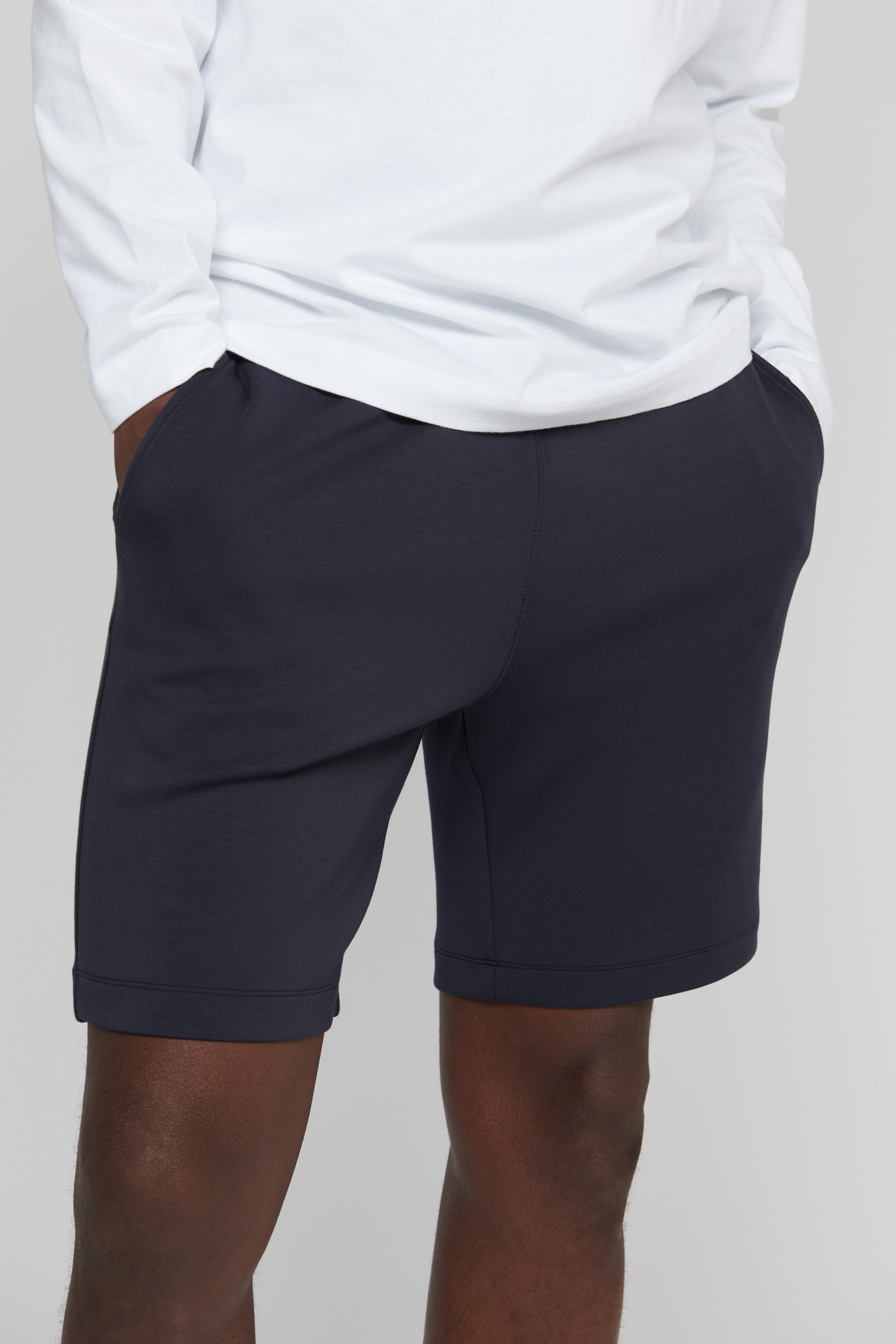 MAcora Shorts LOCATION NONE 30207345-194011