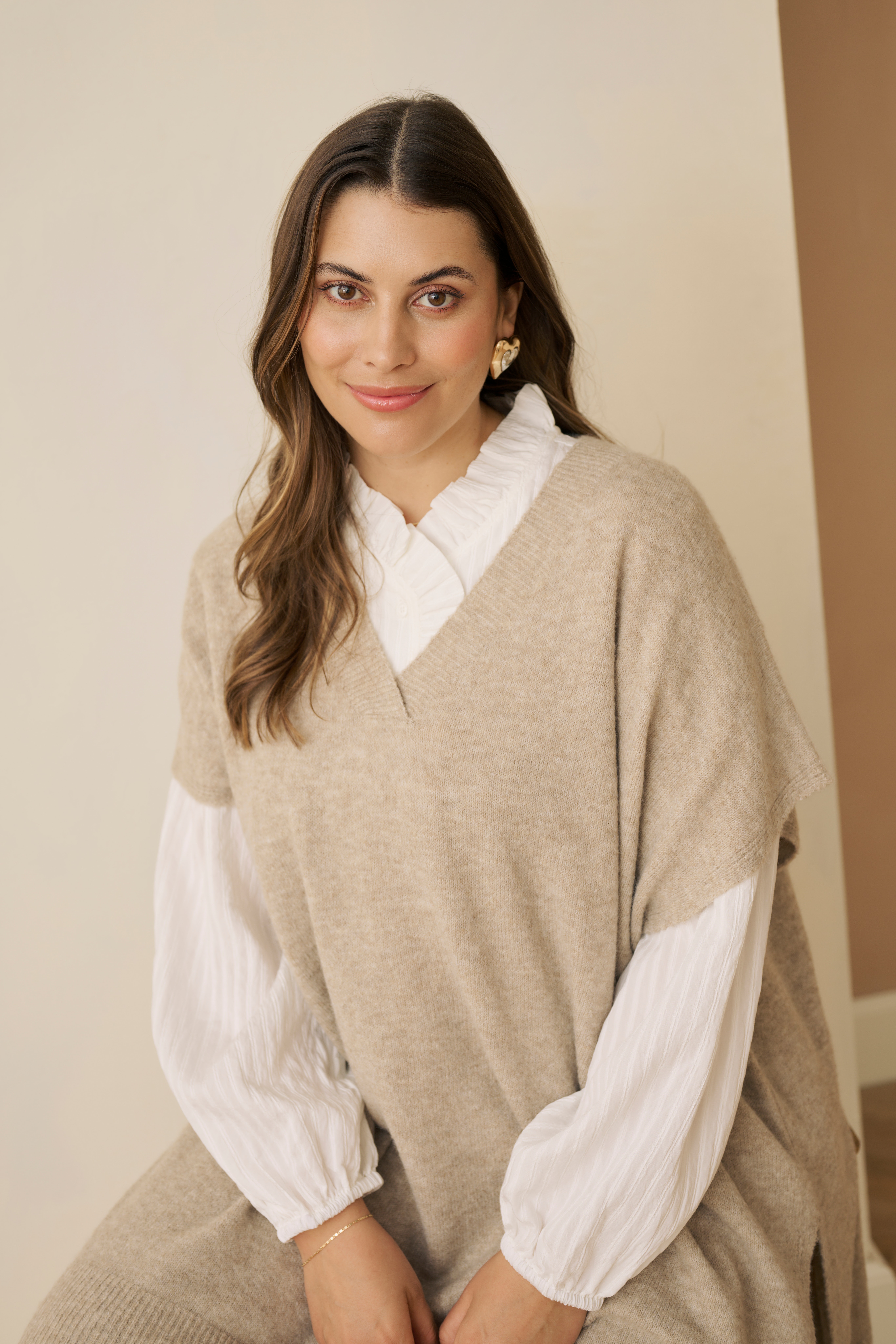 KCannett Poncho LOCATION NONE 10582738-1513051