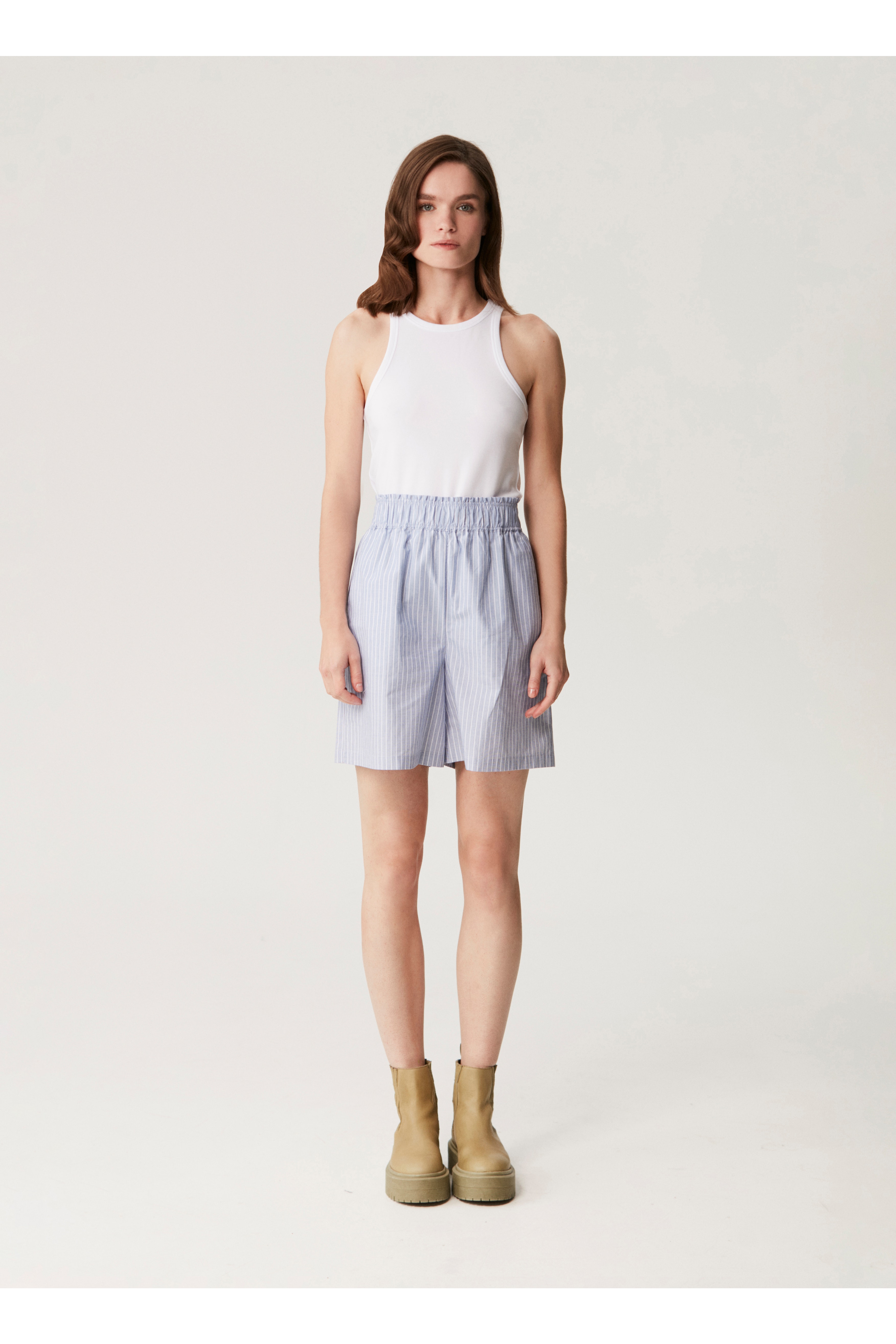 LesterGZ Shorts LOOKBOOK FRONT 10905389-101500