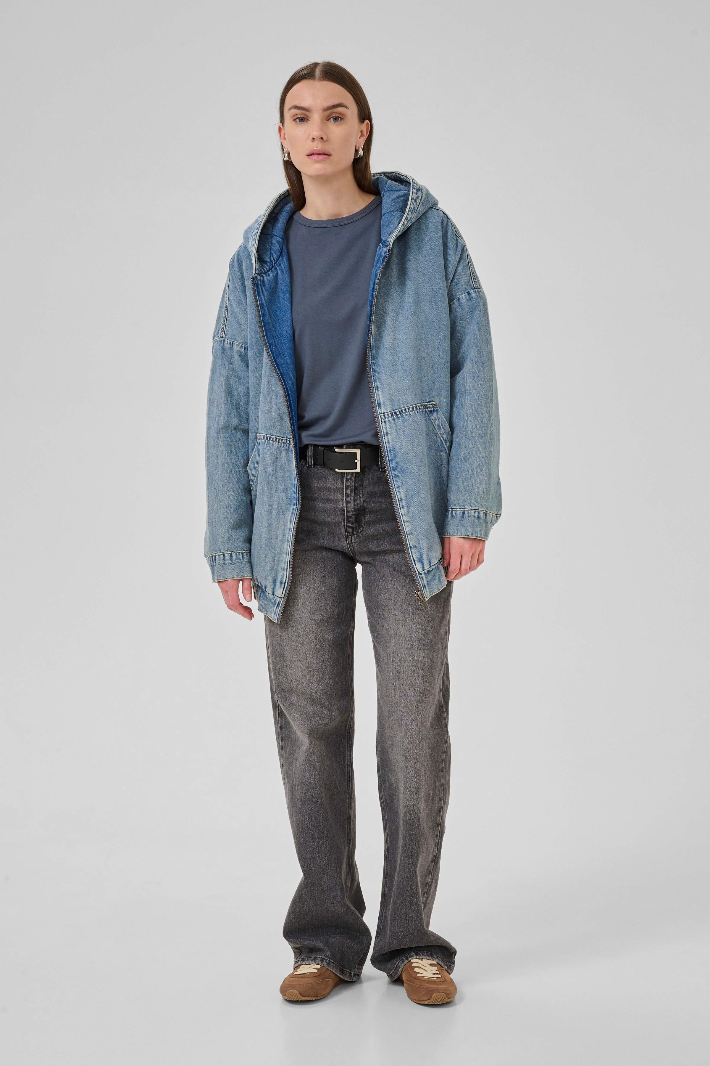 OzzieMW Bovenkleding LOCATION NONE 10705320-100056