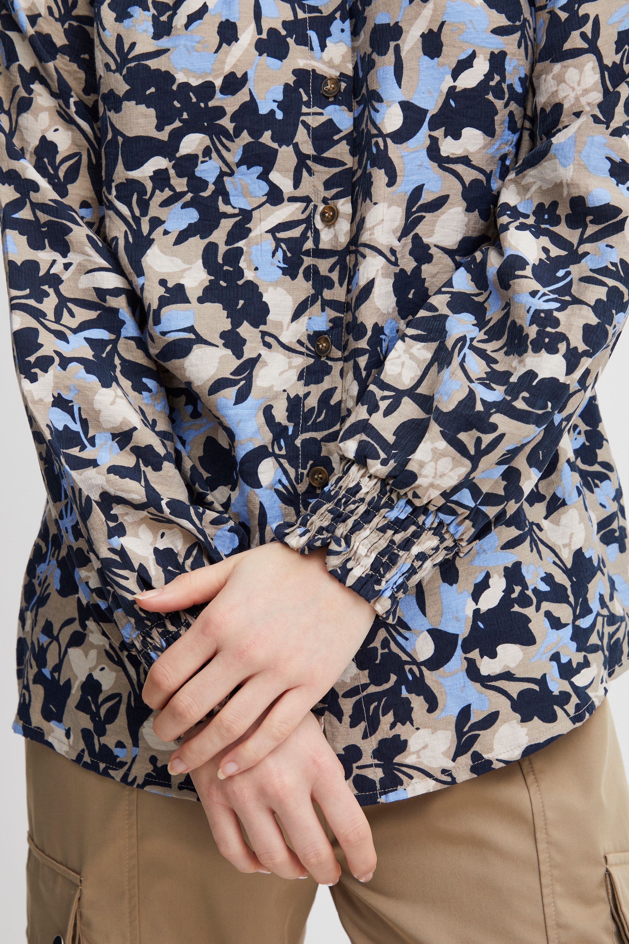 FXLANYA Hemd LOOKBOOK DETAIL 20613138-201834