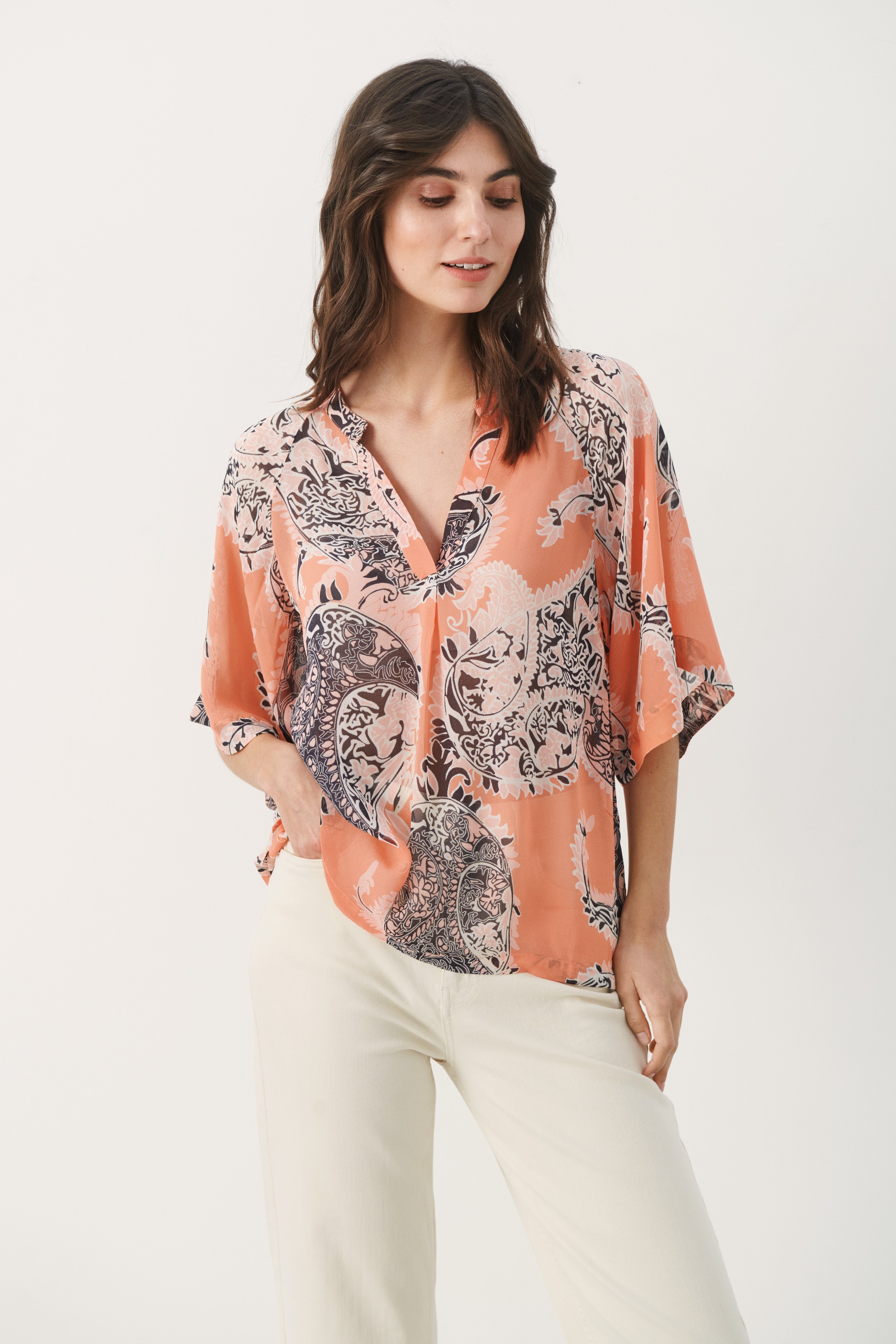 PetinasPW Shirt LOOKBOOK FRONT 30307033-301518