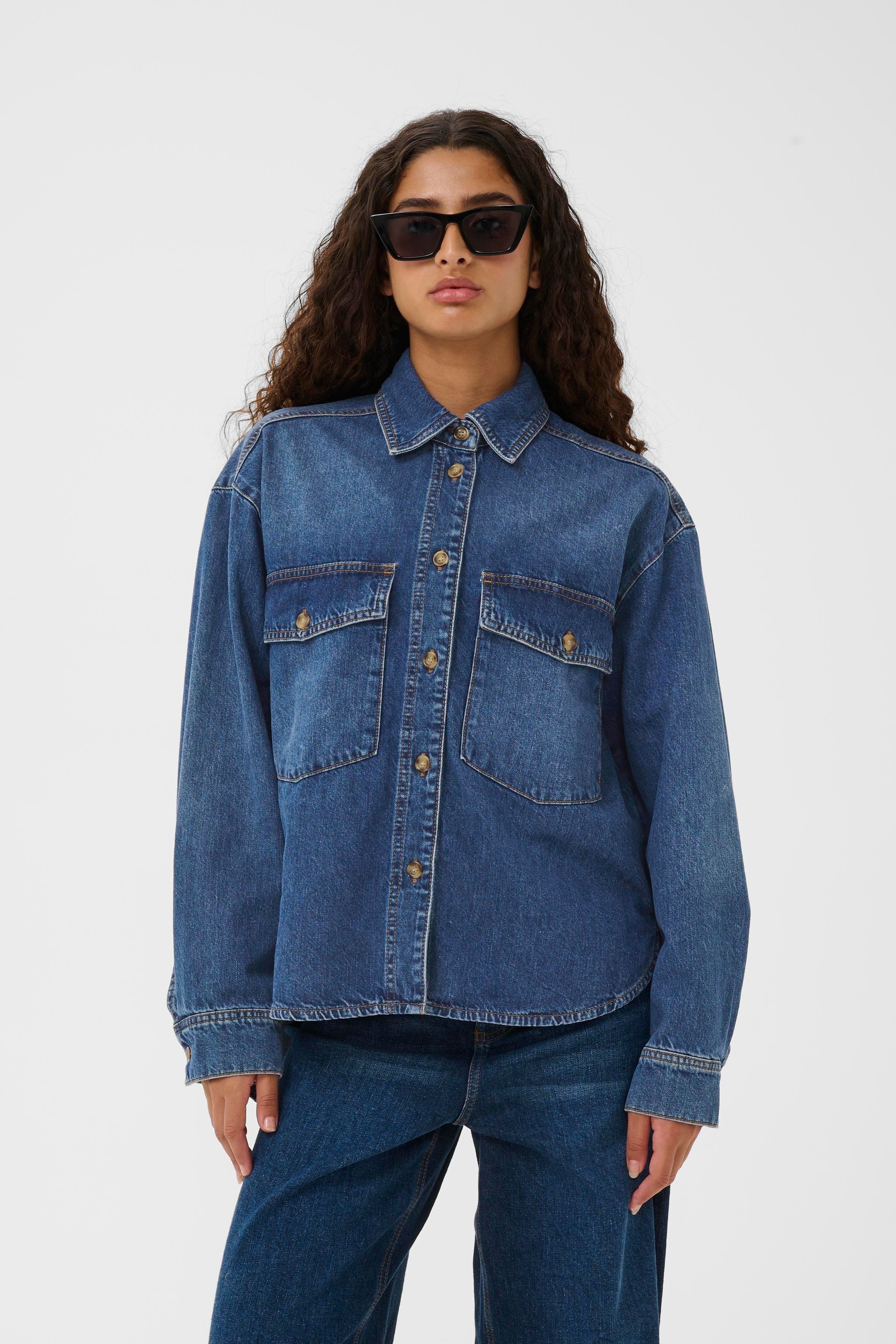 NaavaIW Hemd LOOKBOOK FRONT 30110844-300325
