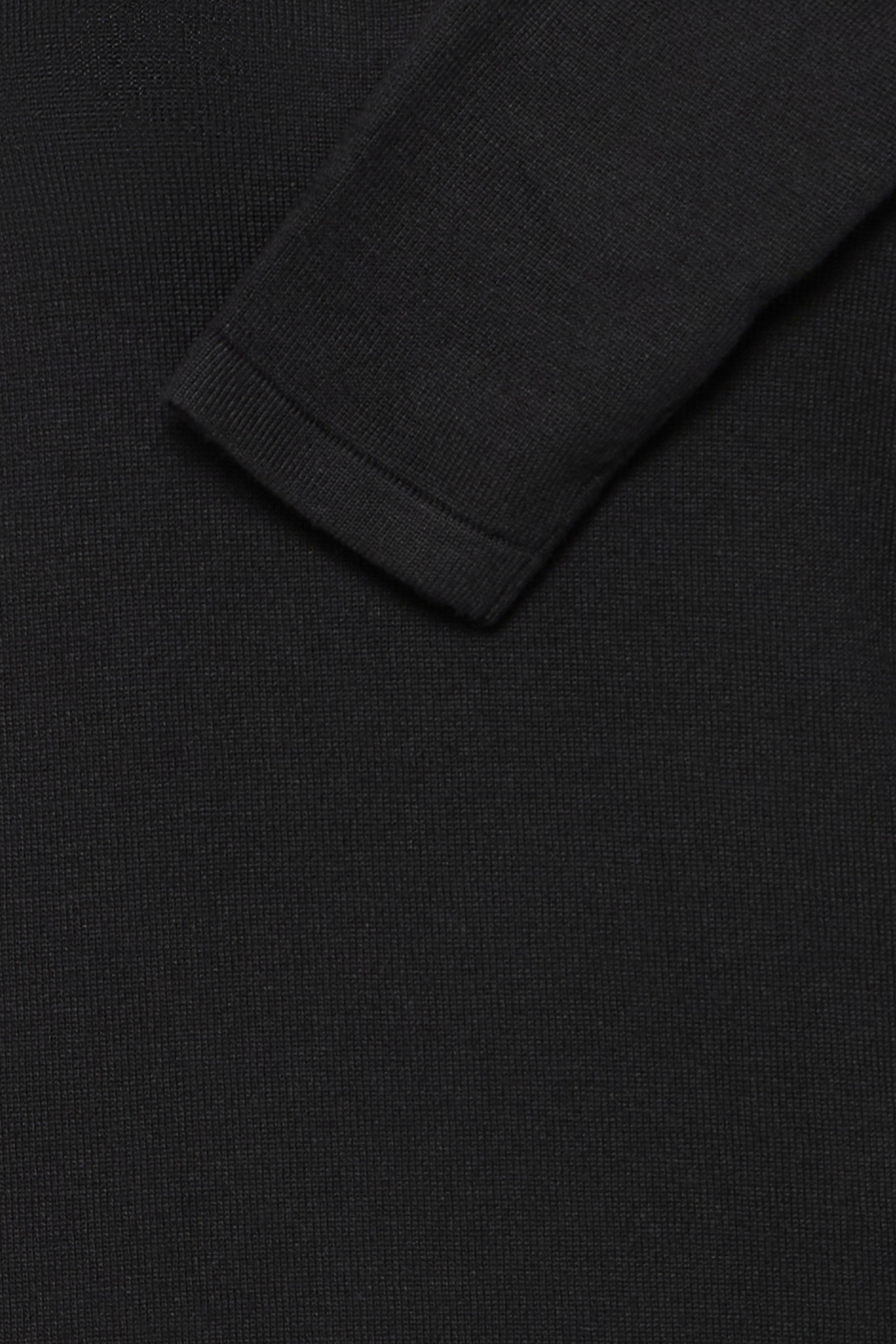 IHLULS V-Neck Pullover PACK DETAIL 20125815-194008
