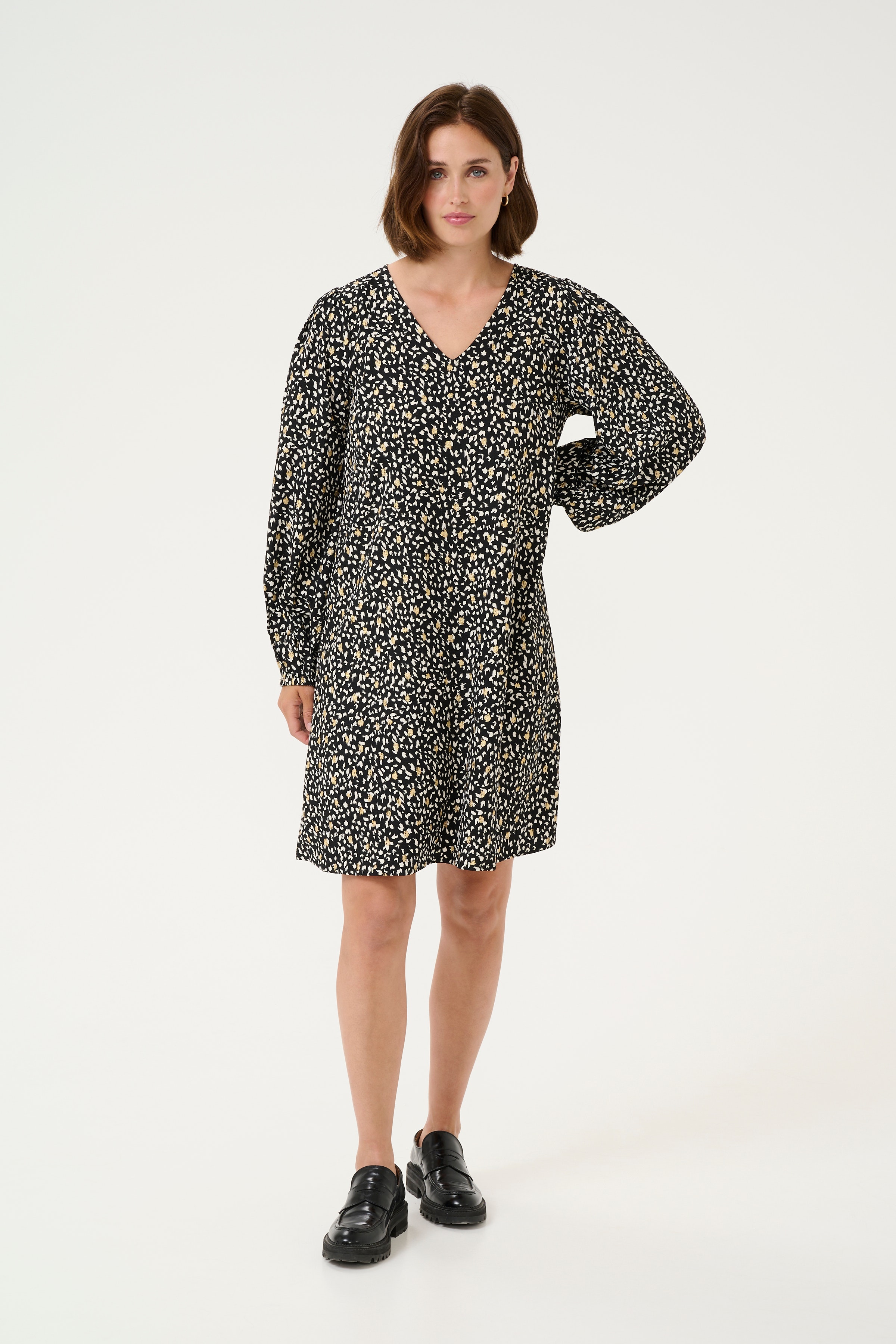 KAmalene Kjole LOOKBOOK FRONT 10509747-107160