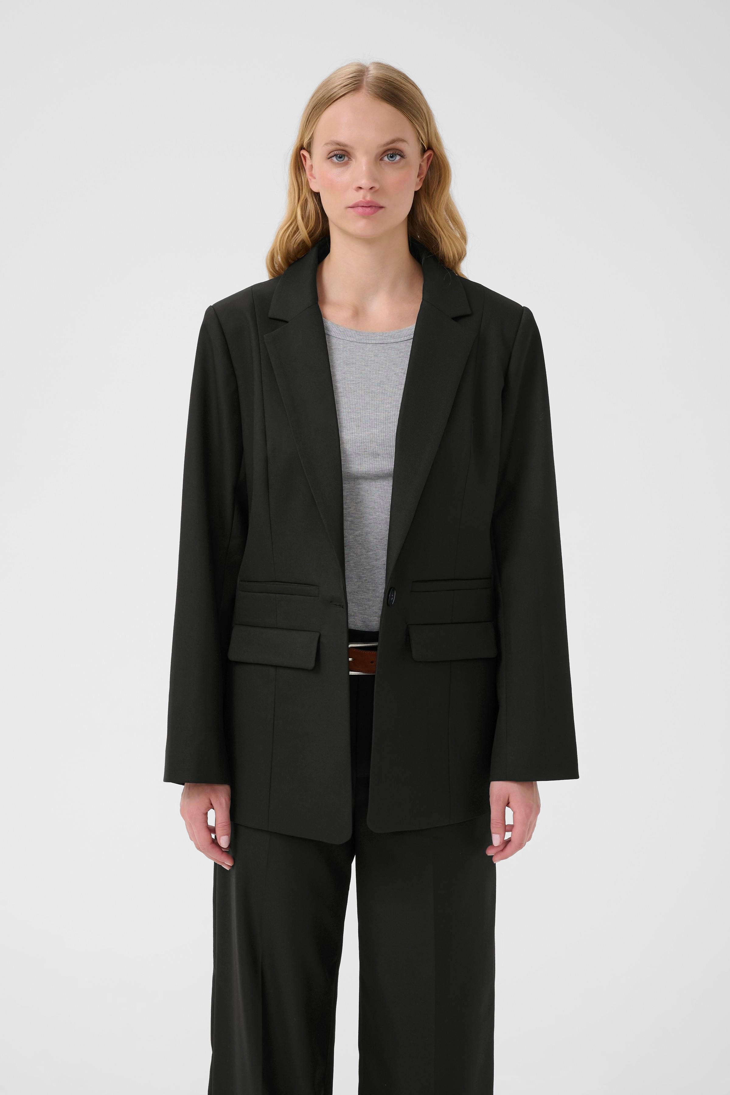 GZpaula Blazer LOOKBOOK FRONT 10910914-100017