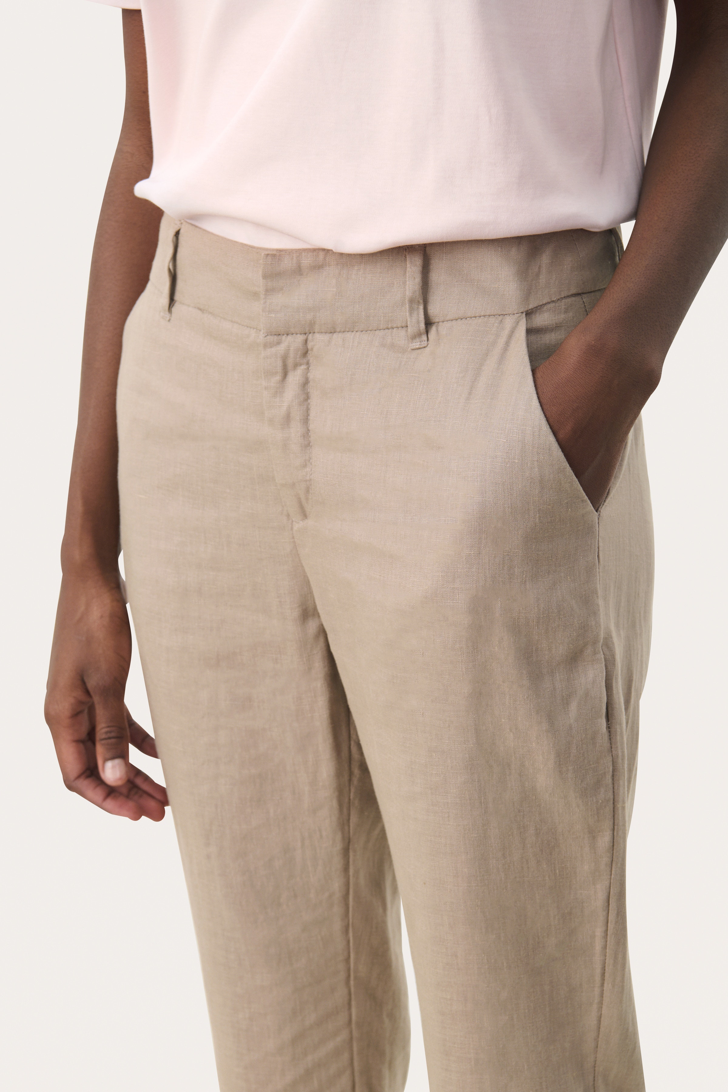 SoffePW Linen Trousers LOOKBOOK DETAIL 30309389-171311