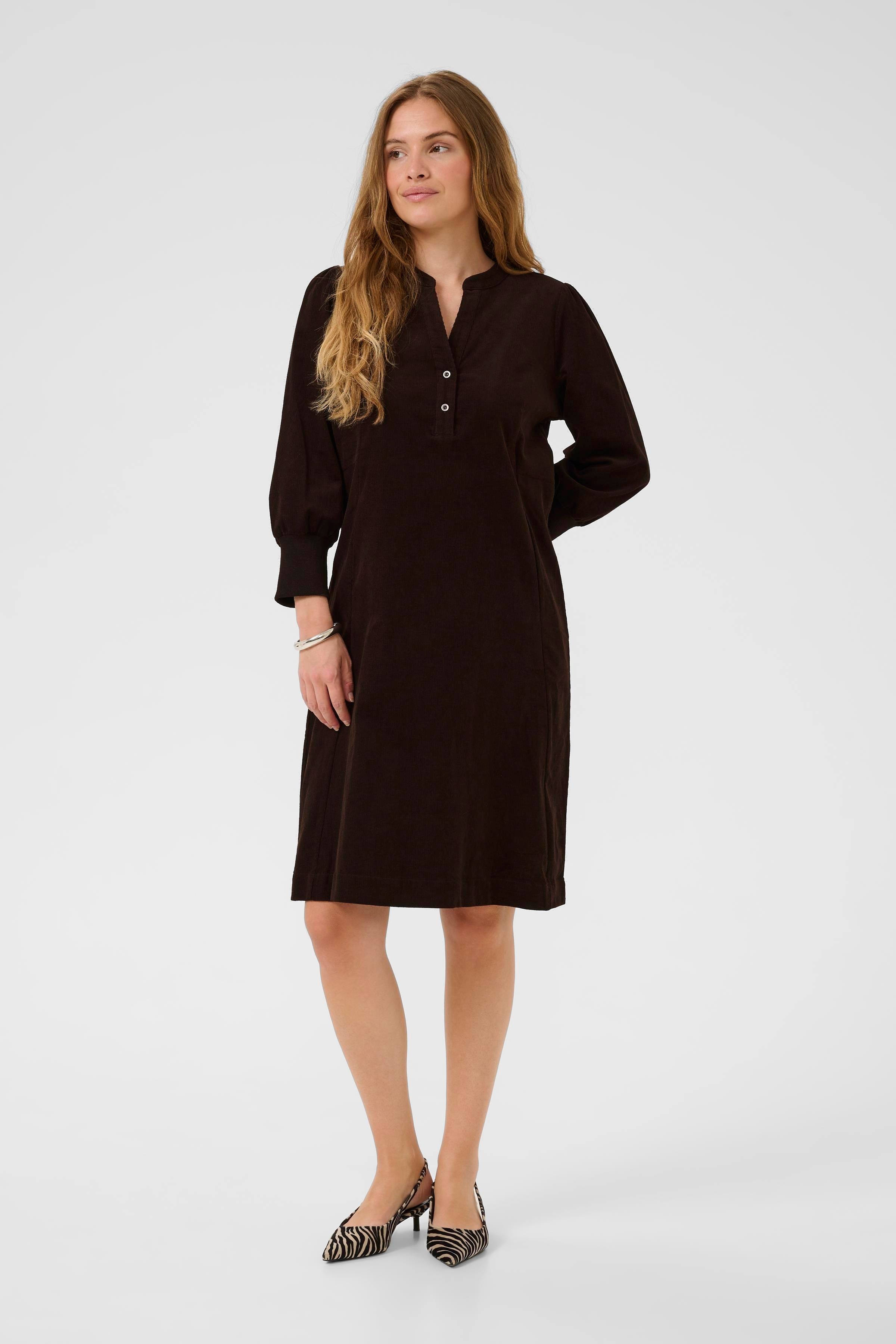 CUrhaena Corduroy dress LOOKBOOK FRONT 50112284-190915