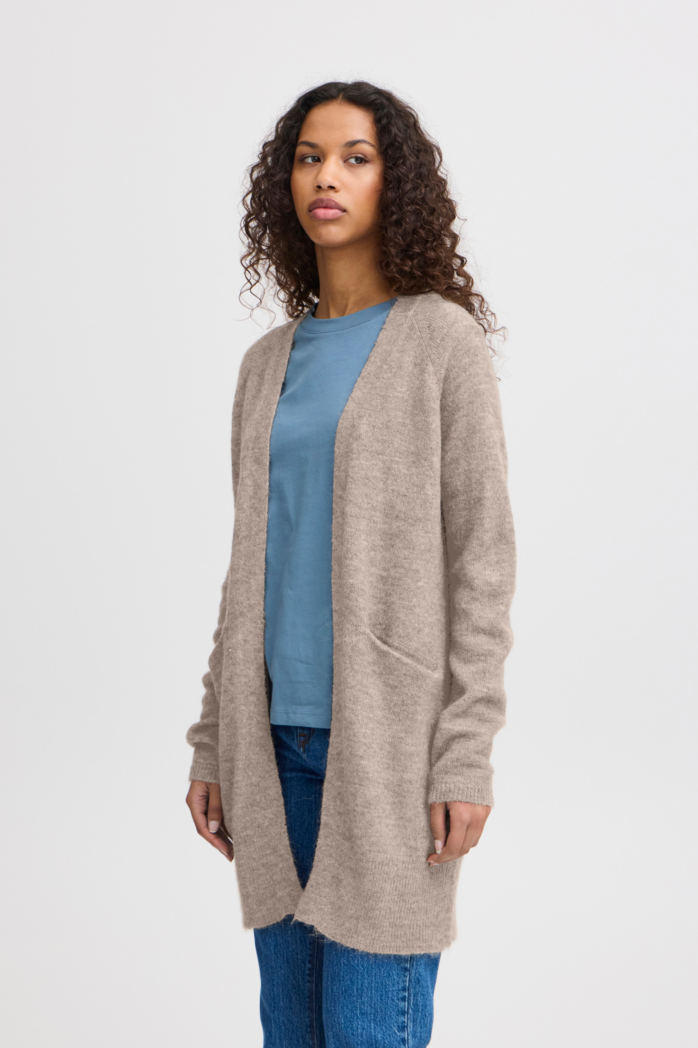 IHKAMARA Cardigan LOOKBOOK FRONT 20116698-171212