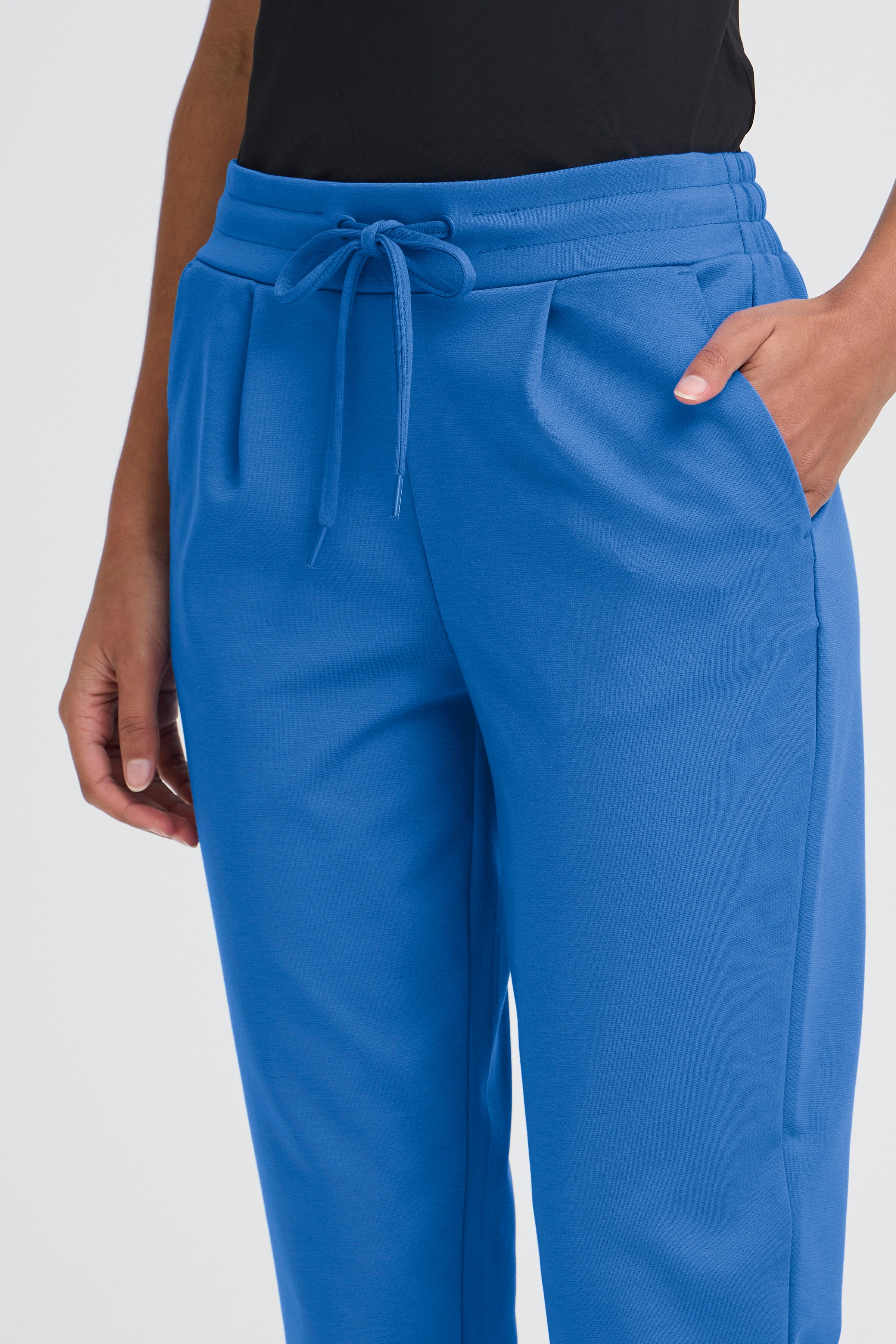 IHKATE Hose LOOKBOOK DETAIL 20104757-184048