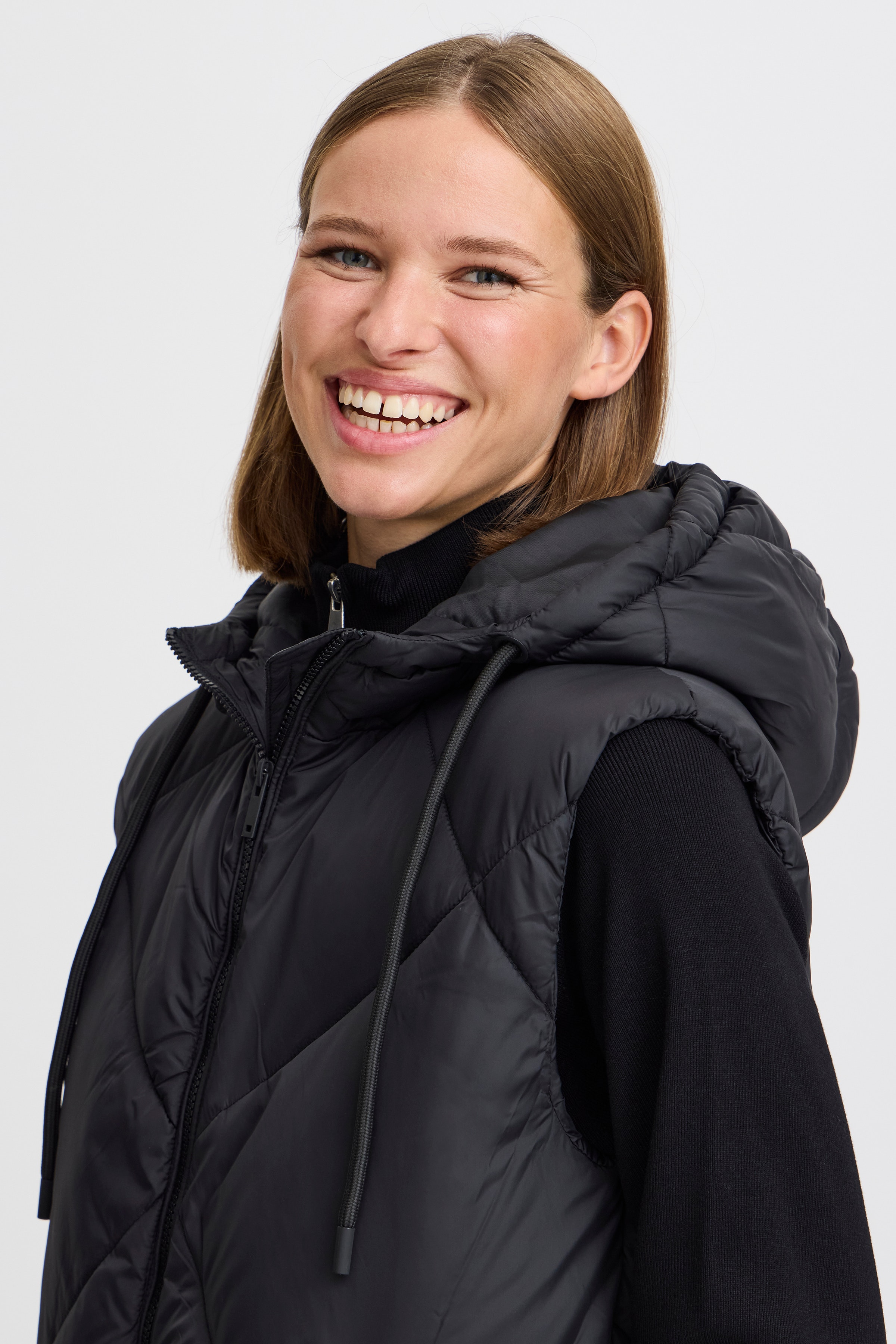 BYBOMINA Vest yttertøj LOOKBOOK DETAIL 20815099-200451