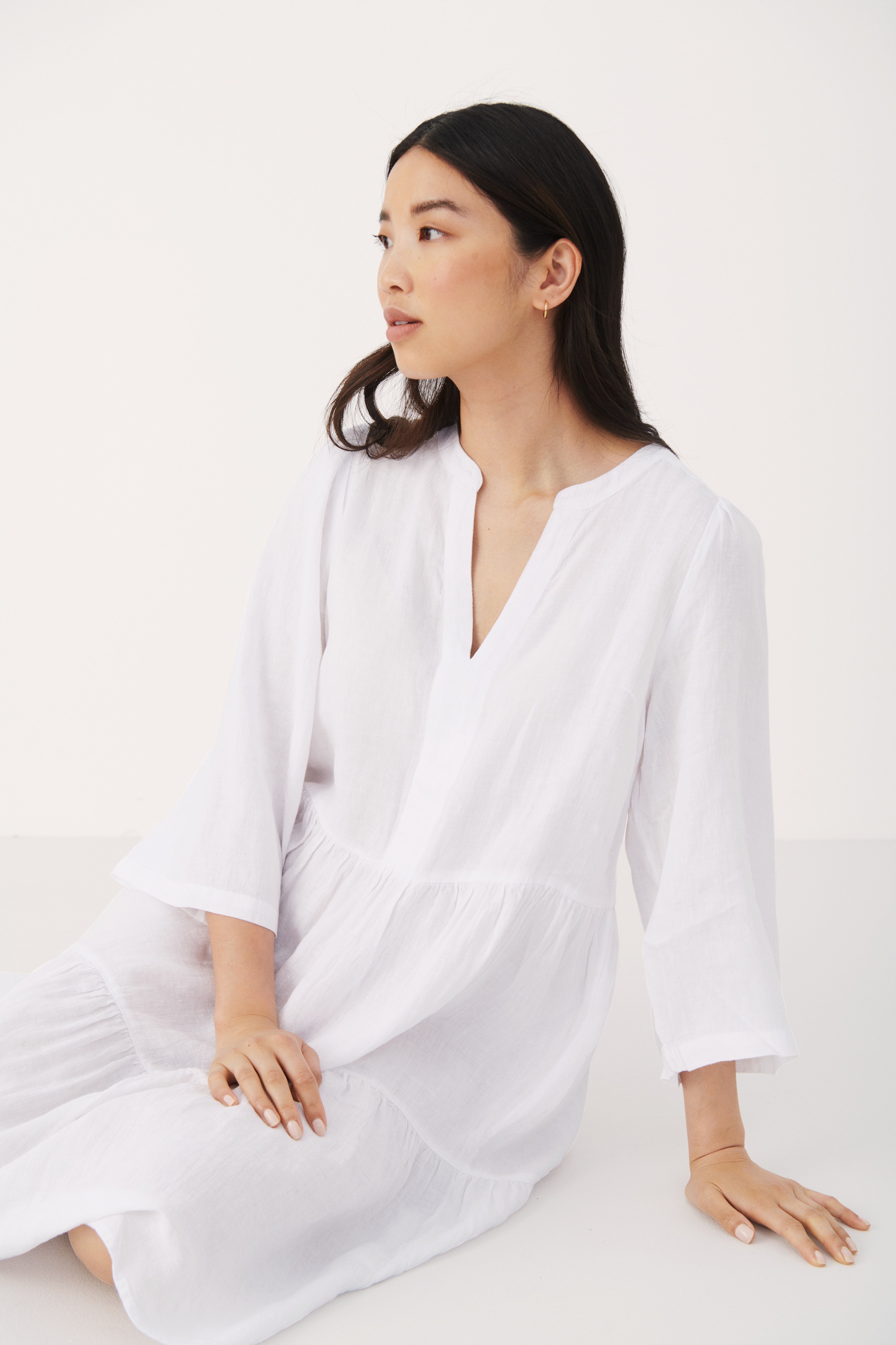 NahlasPW Dress LOOKBOOK FRONT 30307179-110601