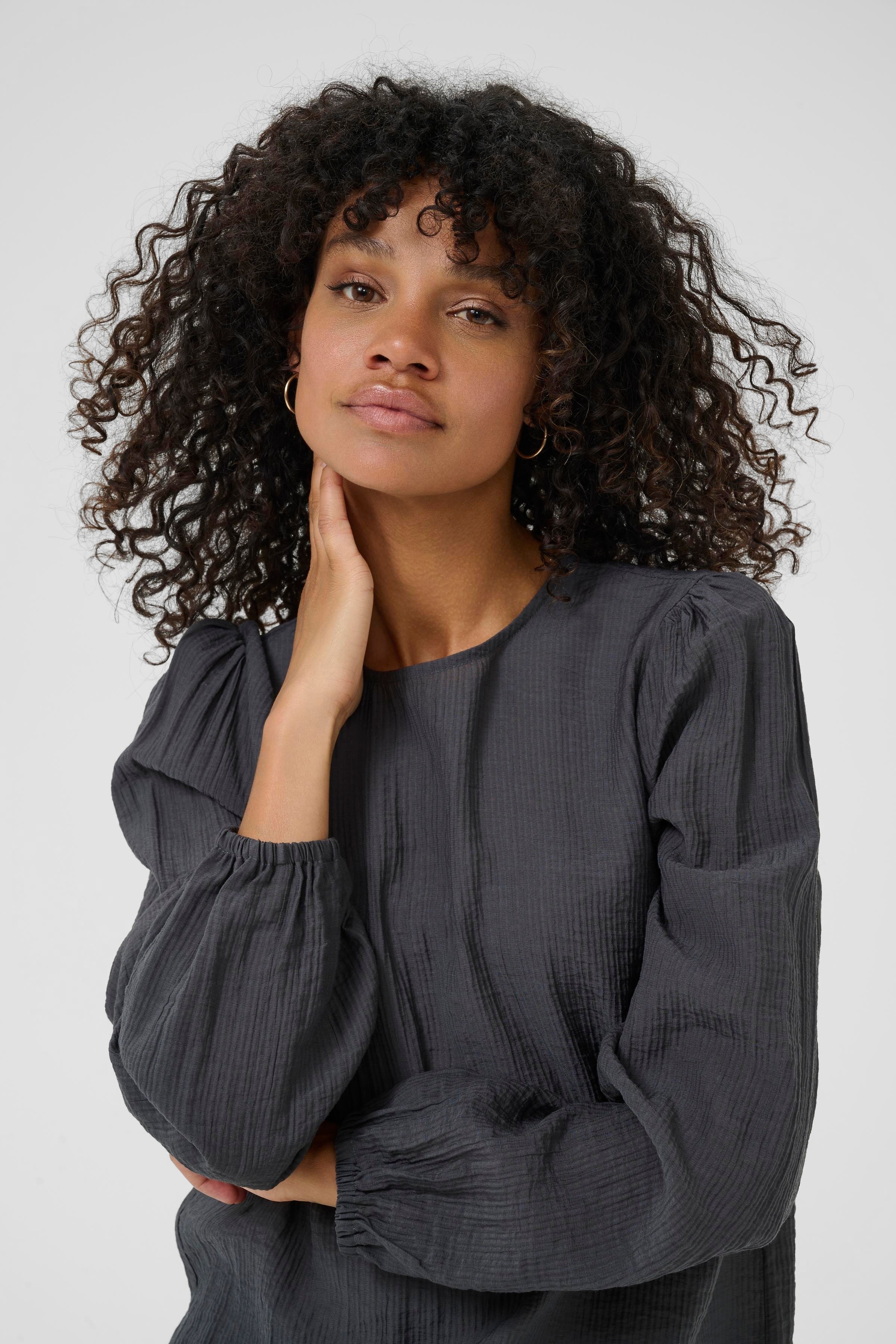 KAvivy Blus LOOKBOOK DETAIL 10510698-190205