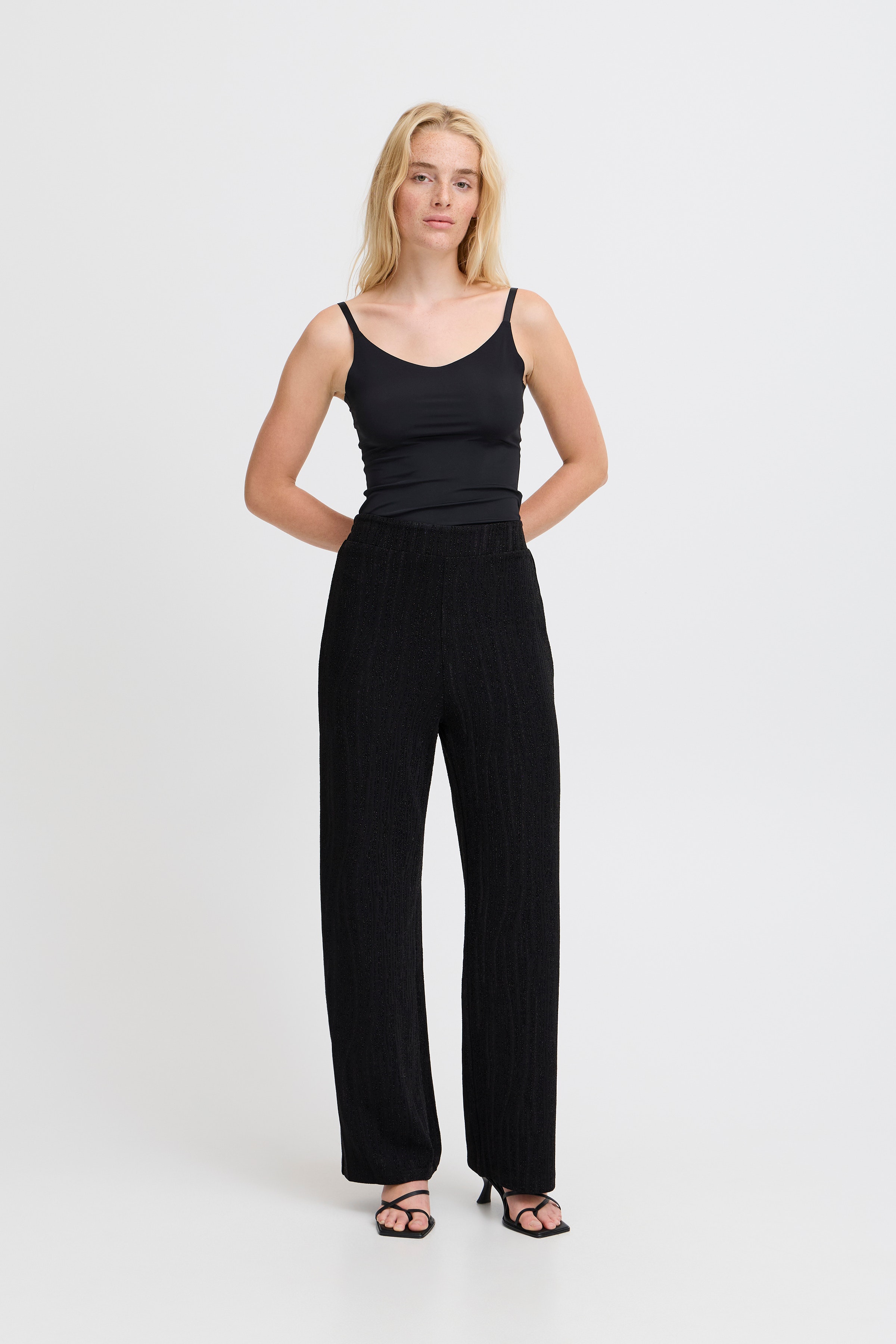 IHNAREEN Trousers LOOKBOOK FRONT 20122232-194008