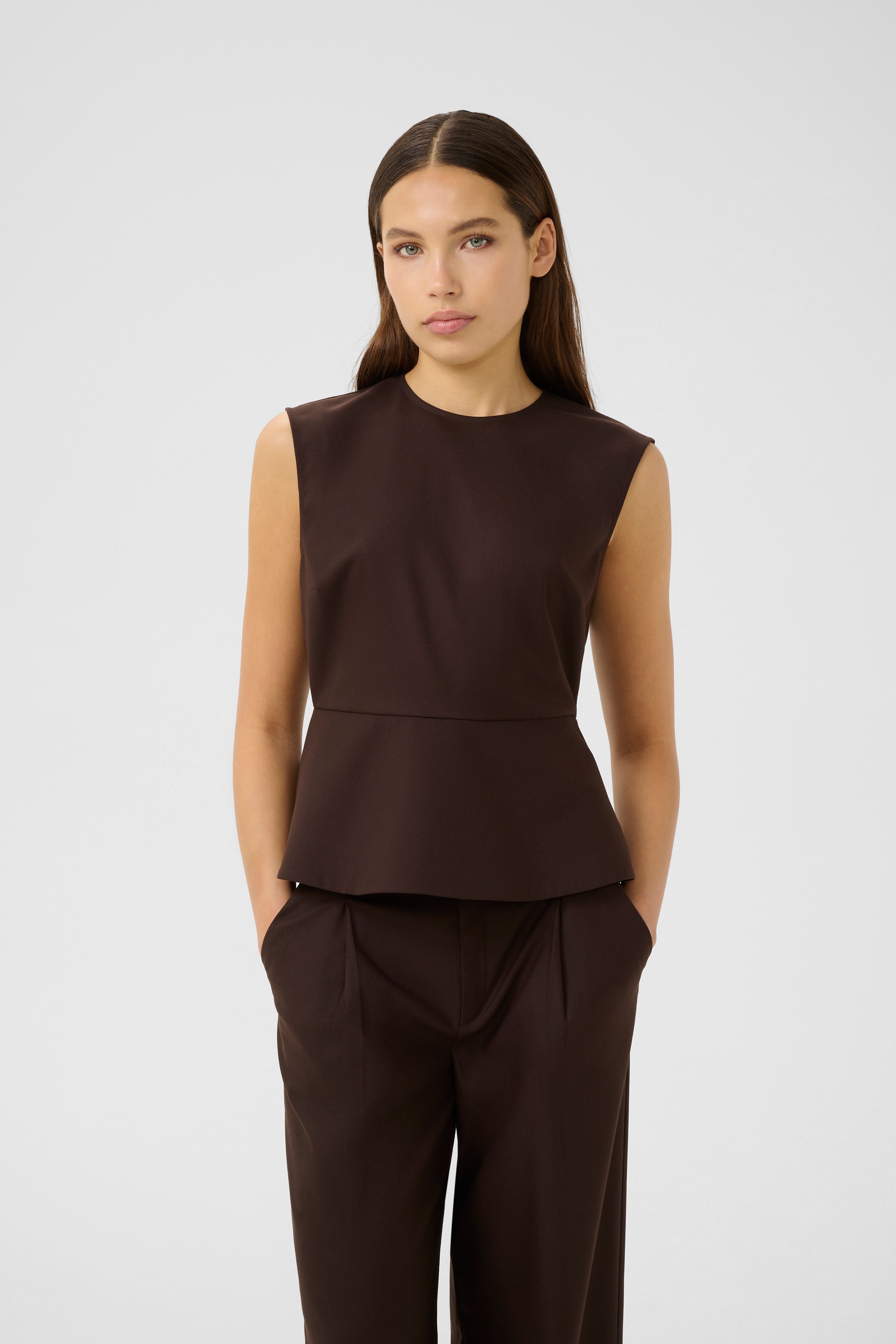 GZpaula Top LOOKBOOK FRONT 10910613-191106