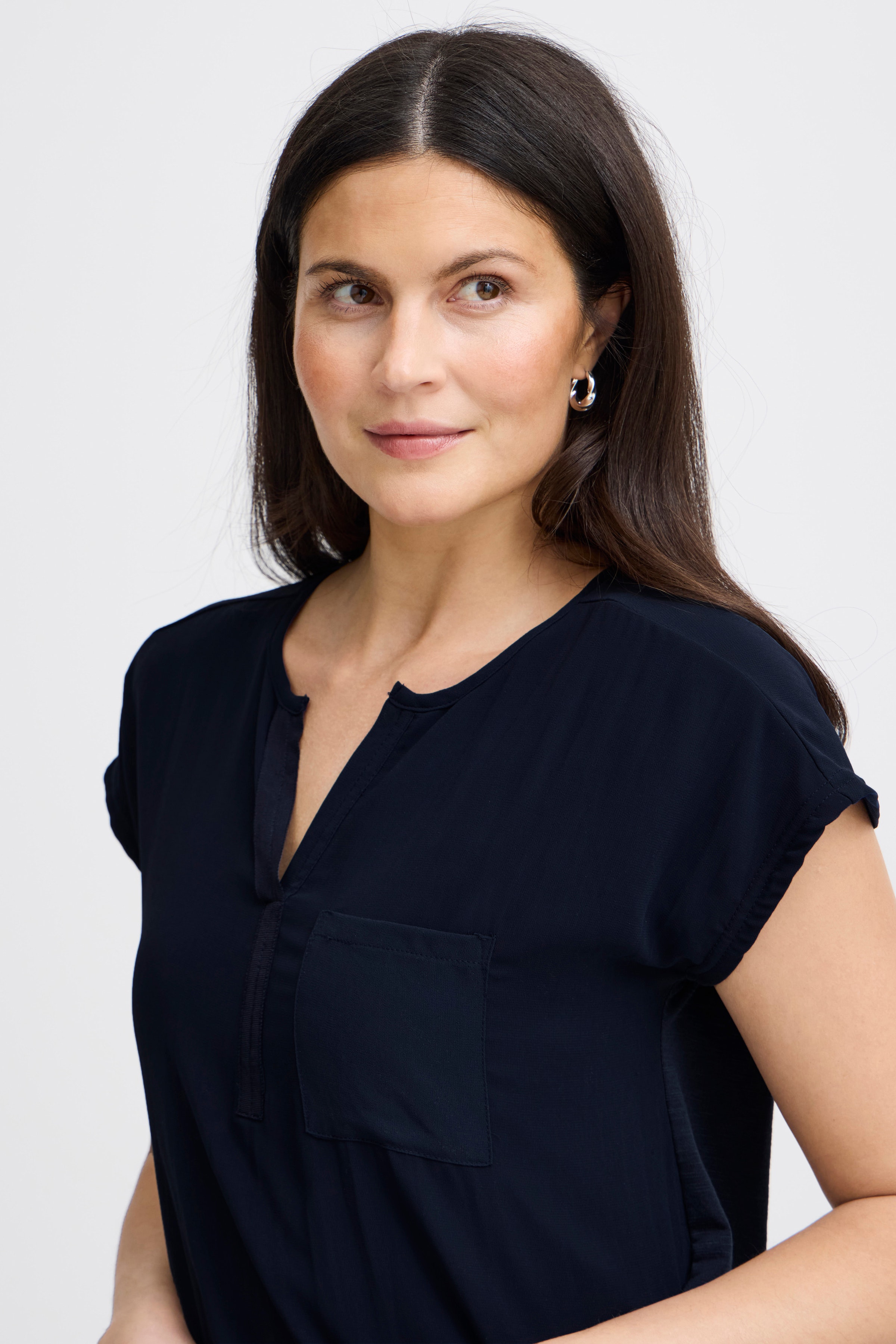 Kortermet bluse LOOKBOOK DETAIL 20603737-60410