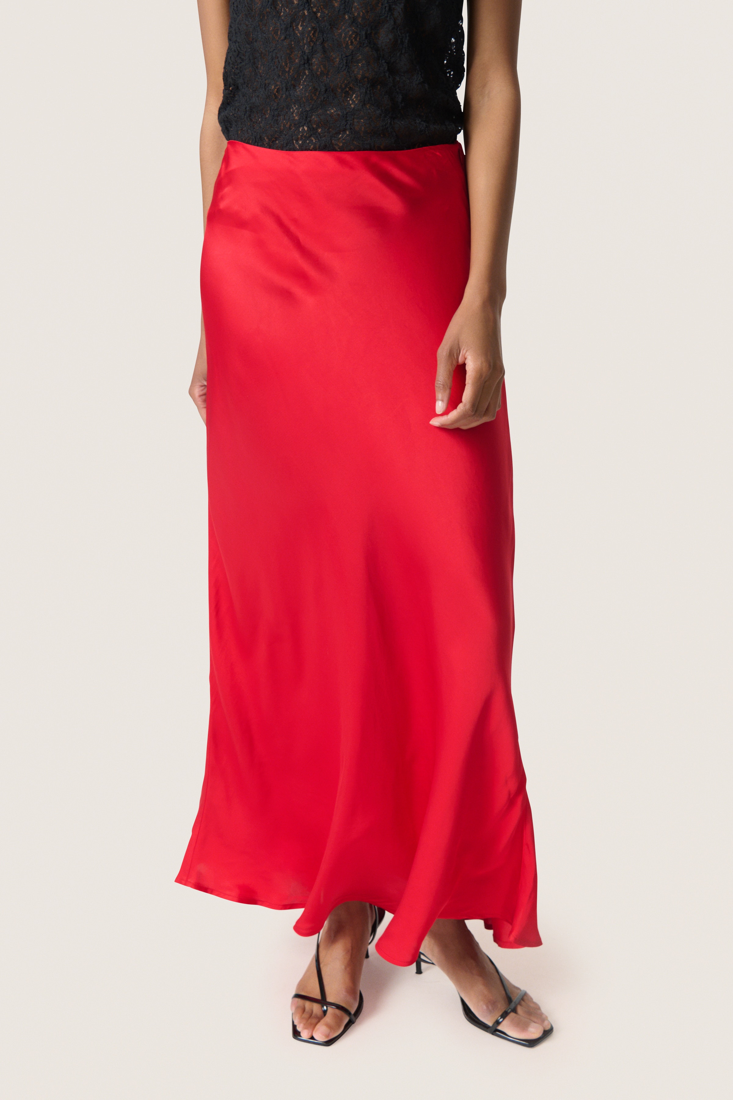 SLAsja Kjol LOOKBOOK FRONT 30408349-181657