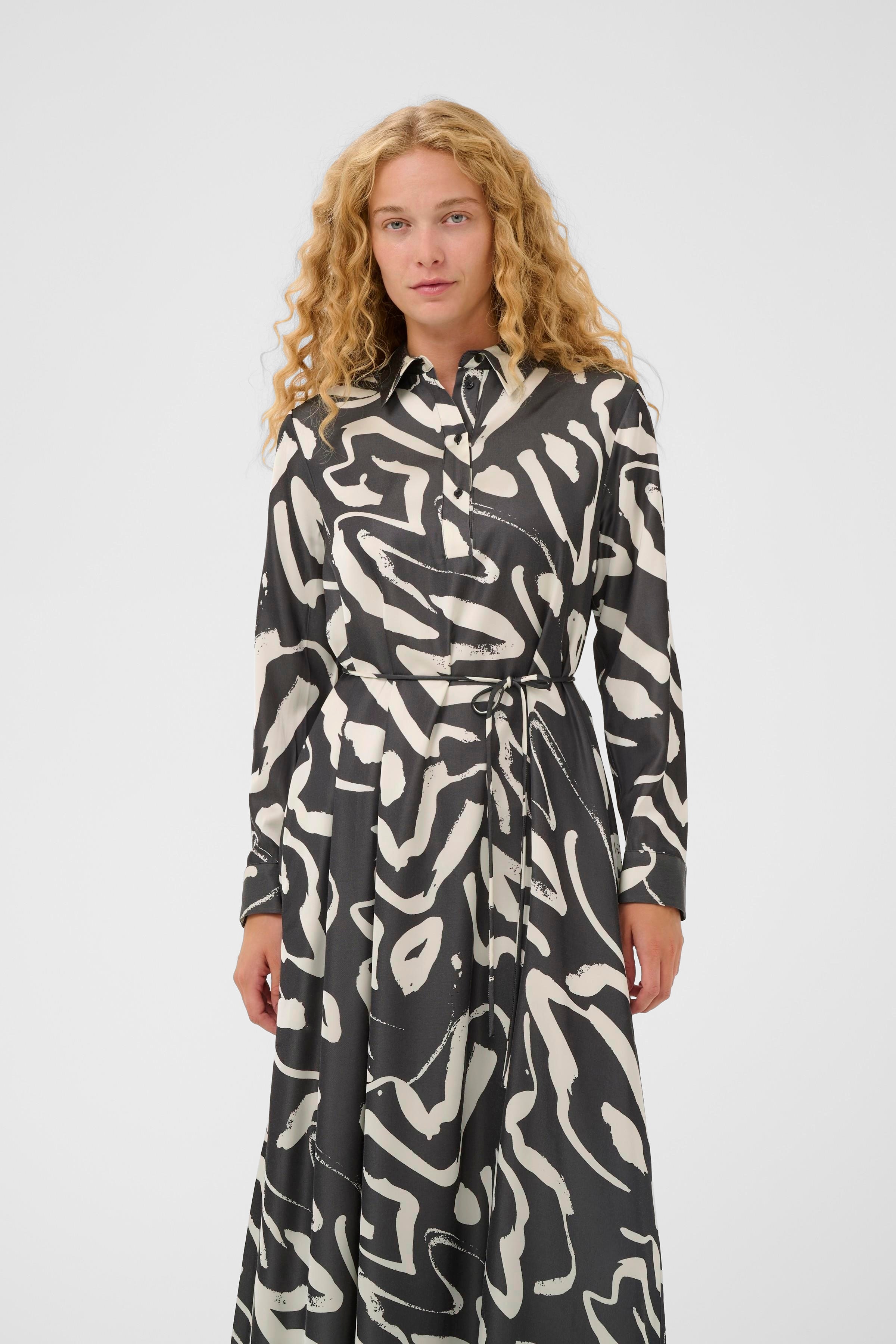 GAIAAIW Kjole LOOKBOOK FRONT 30112180-900003464